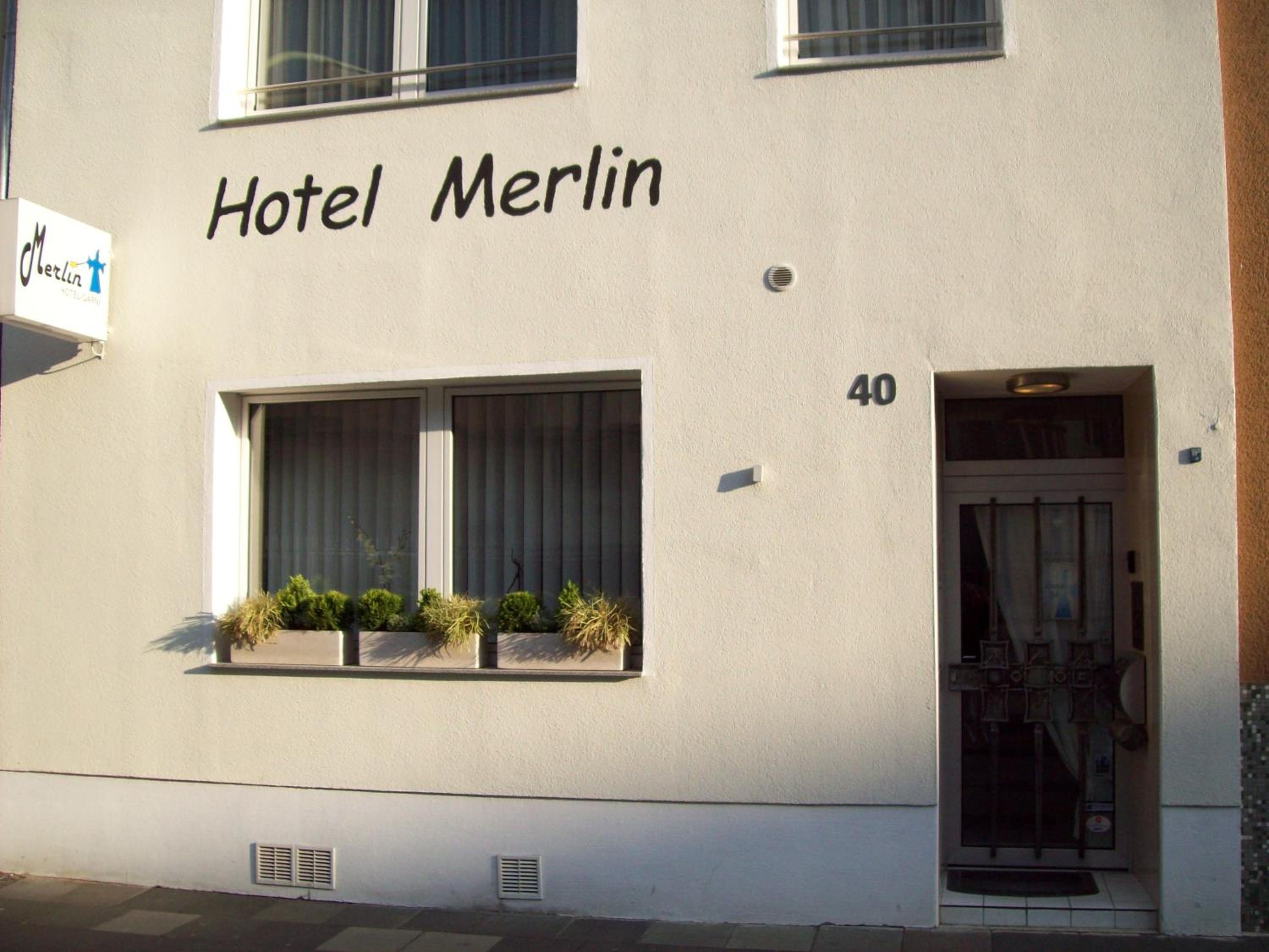 Hotel Merlin Garni - Image 1