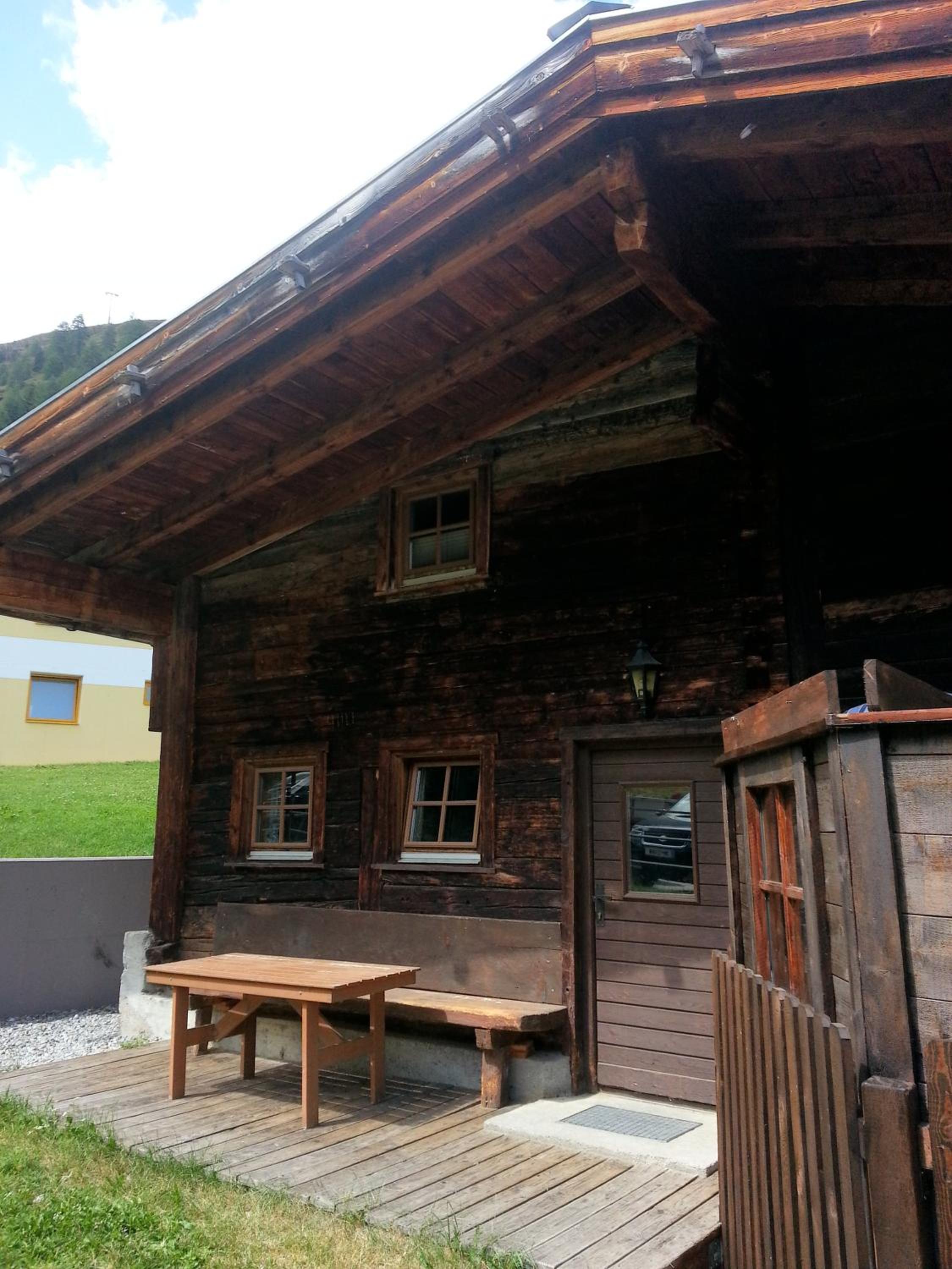 Hüttenzeit almhütte sölden