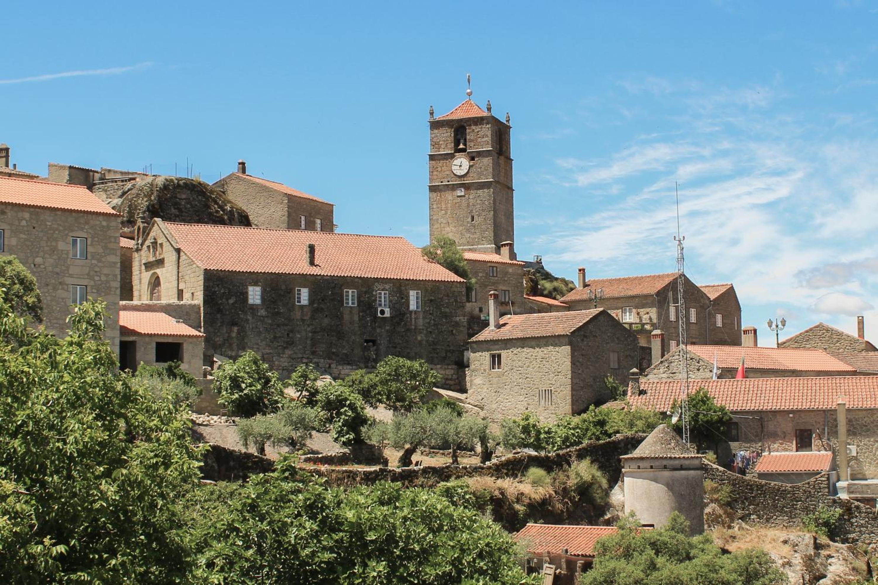 Nave de Pedra view 4