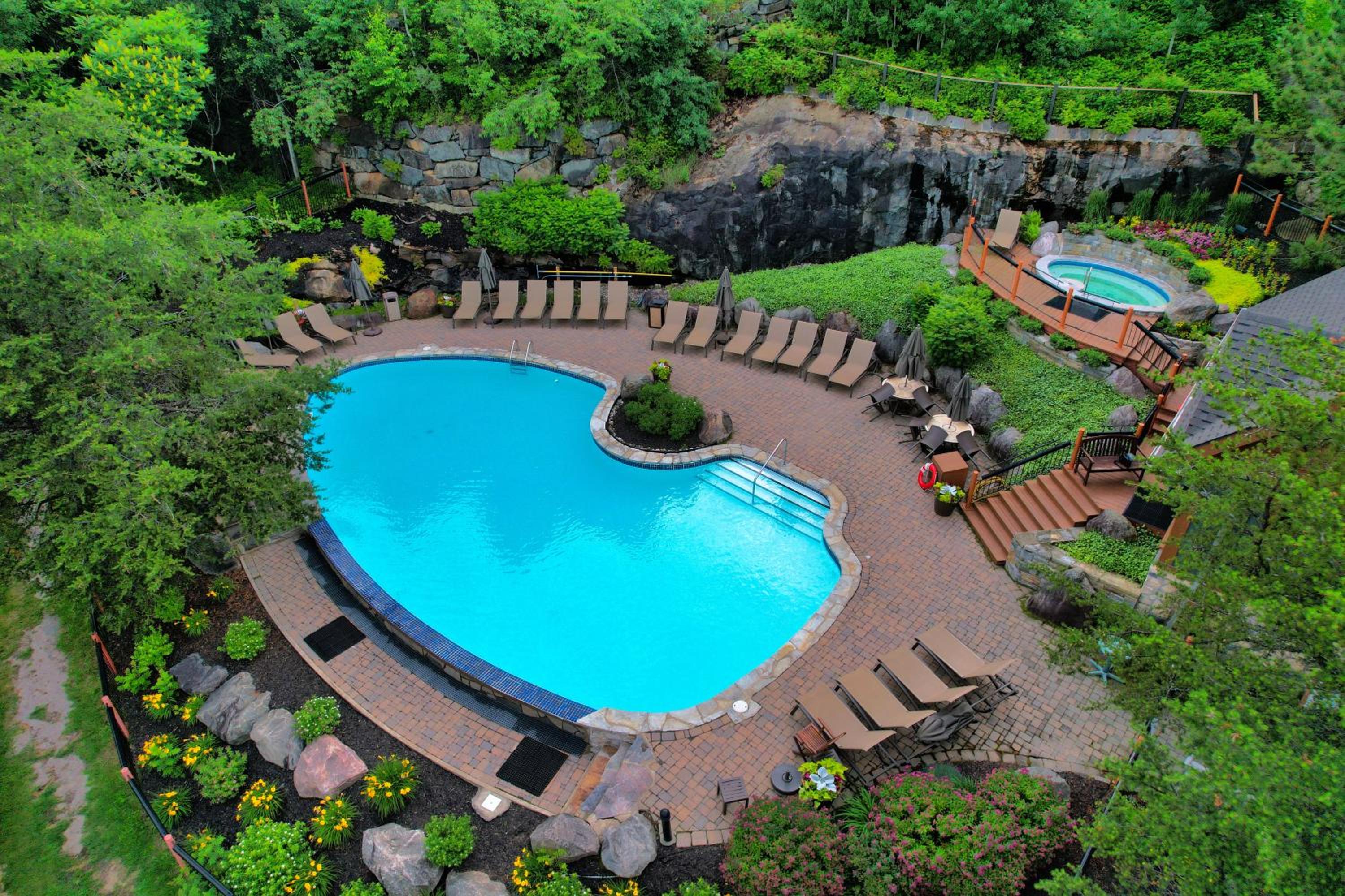 Equinoxe by Tremblant Platinum - Image 2