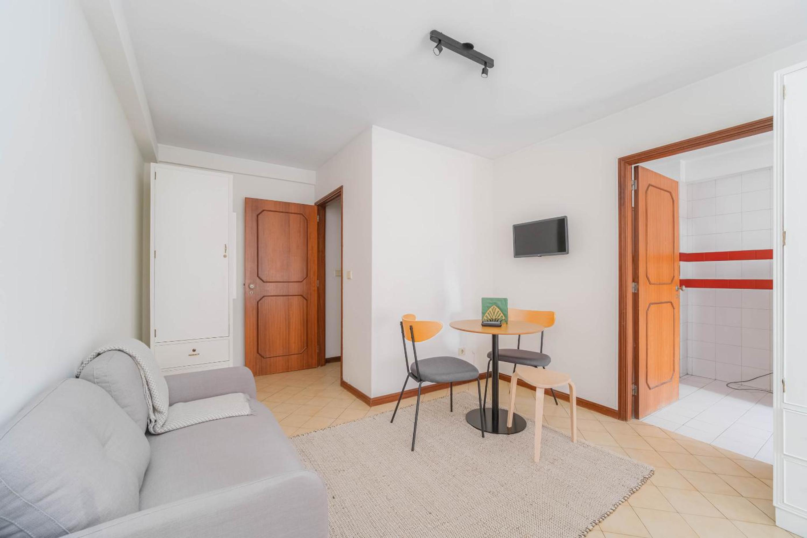 Nomad's Easy Stay - 1BED Sunrise Cedofeita view 4