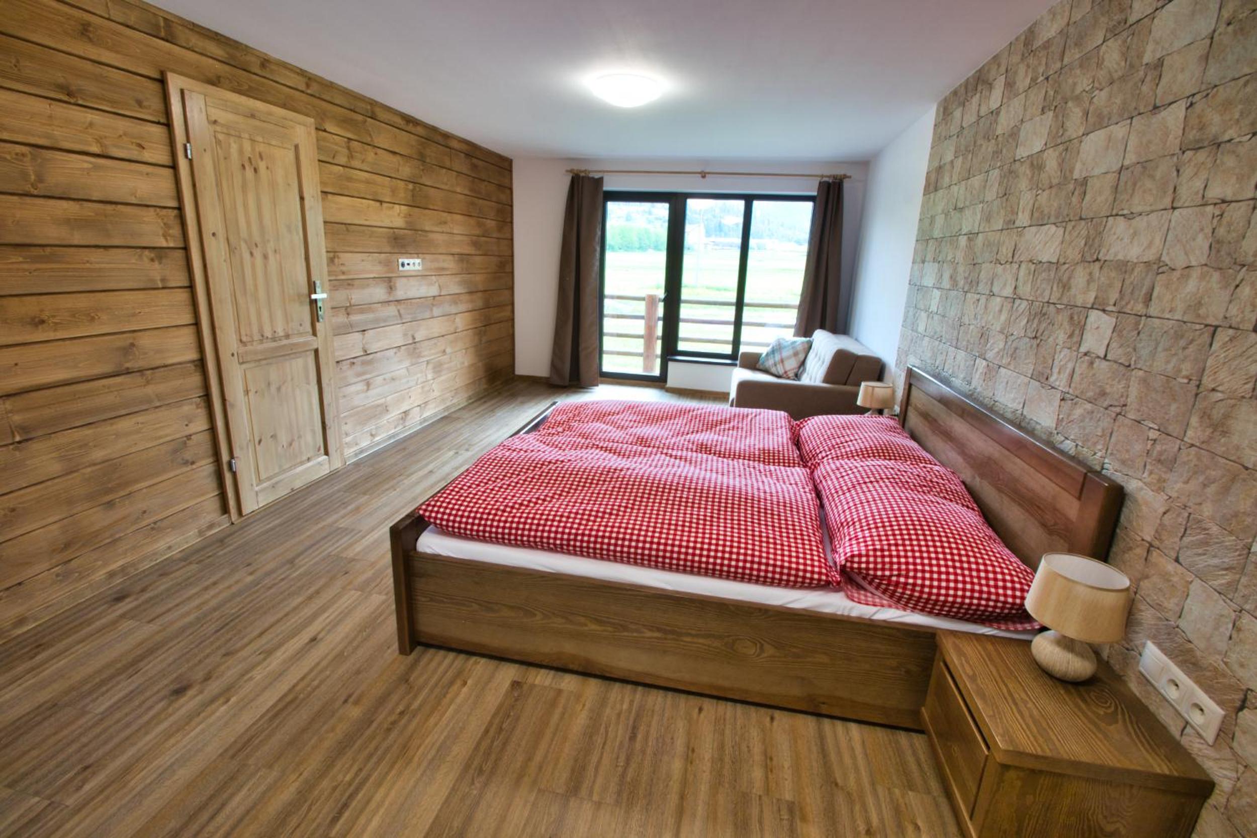 Photo 24