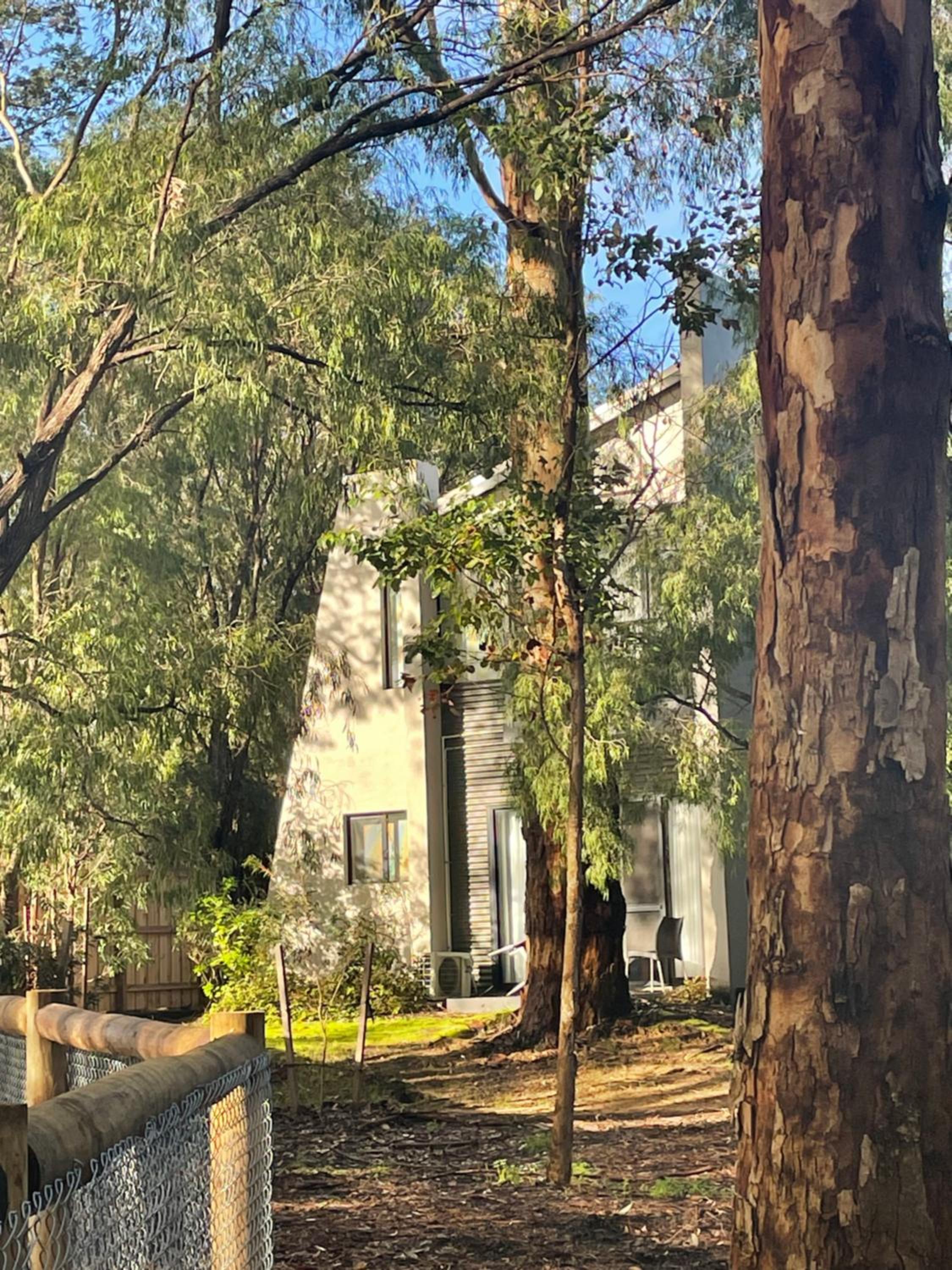 Hotel MARGARET FOREST RETREAT Apartment 129 - Located within Margaret Forest, in the heart of the town centre of Margaret River, spa apartment! - Image 1