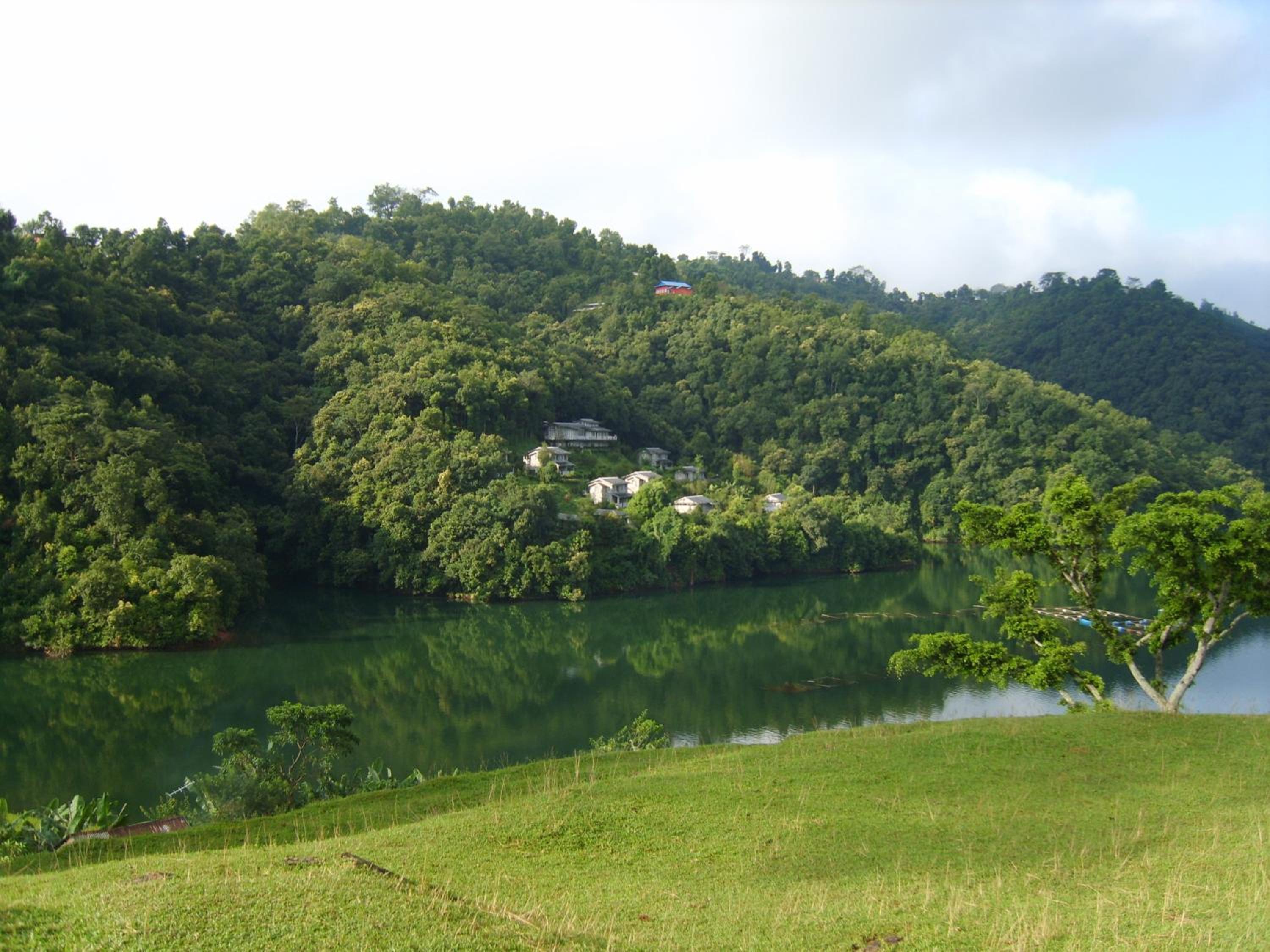 The Begnas Lake Resort & Villas