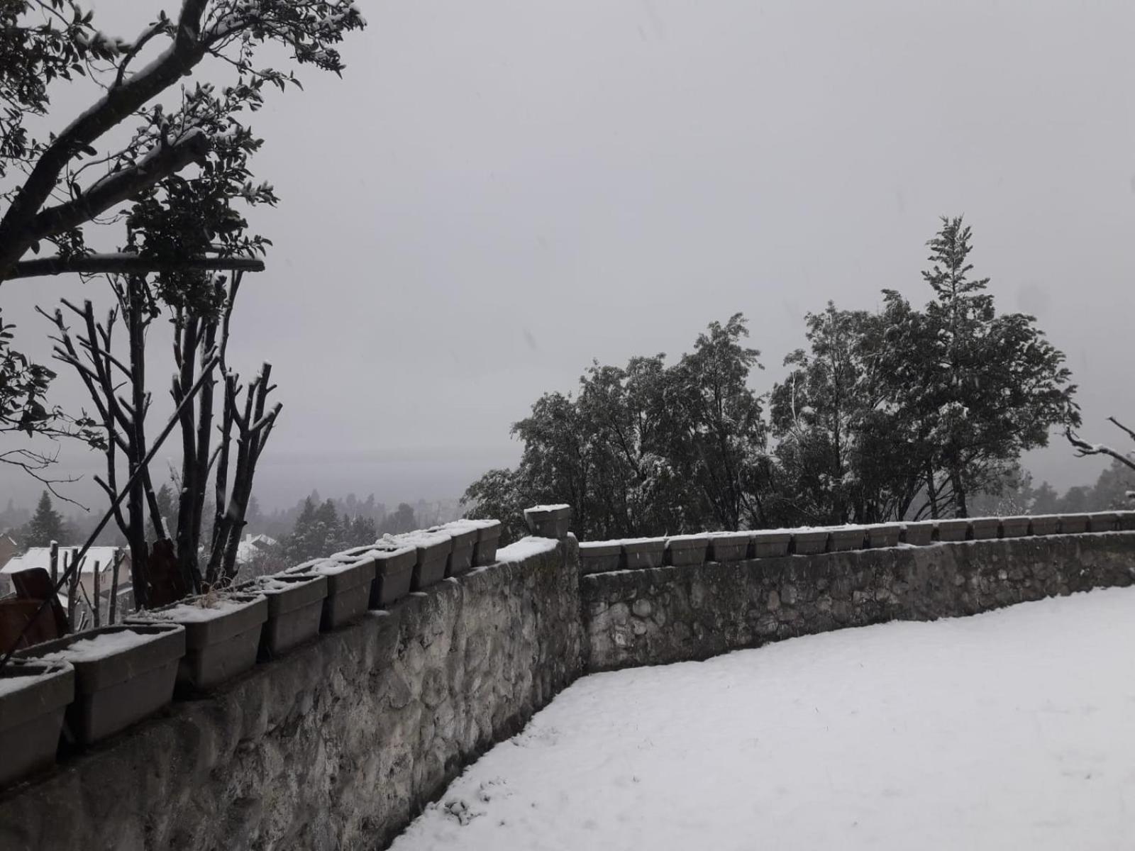 Casa Cerro Dorado vista al lago