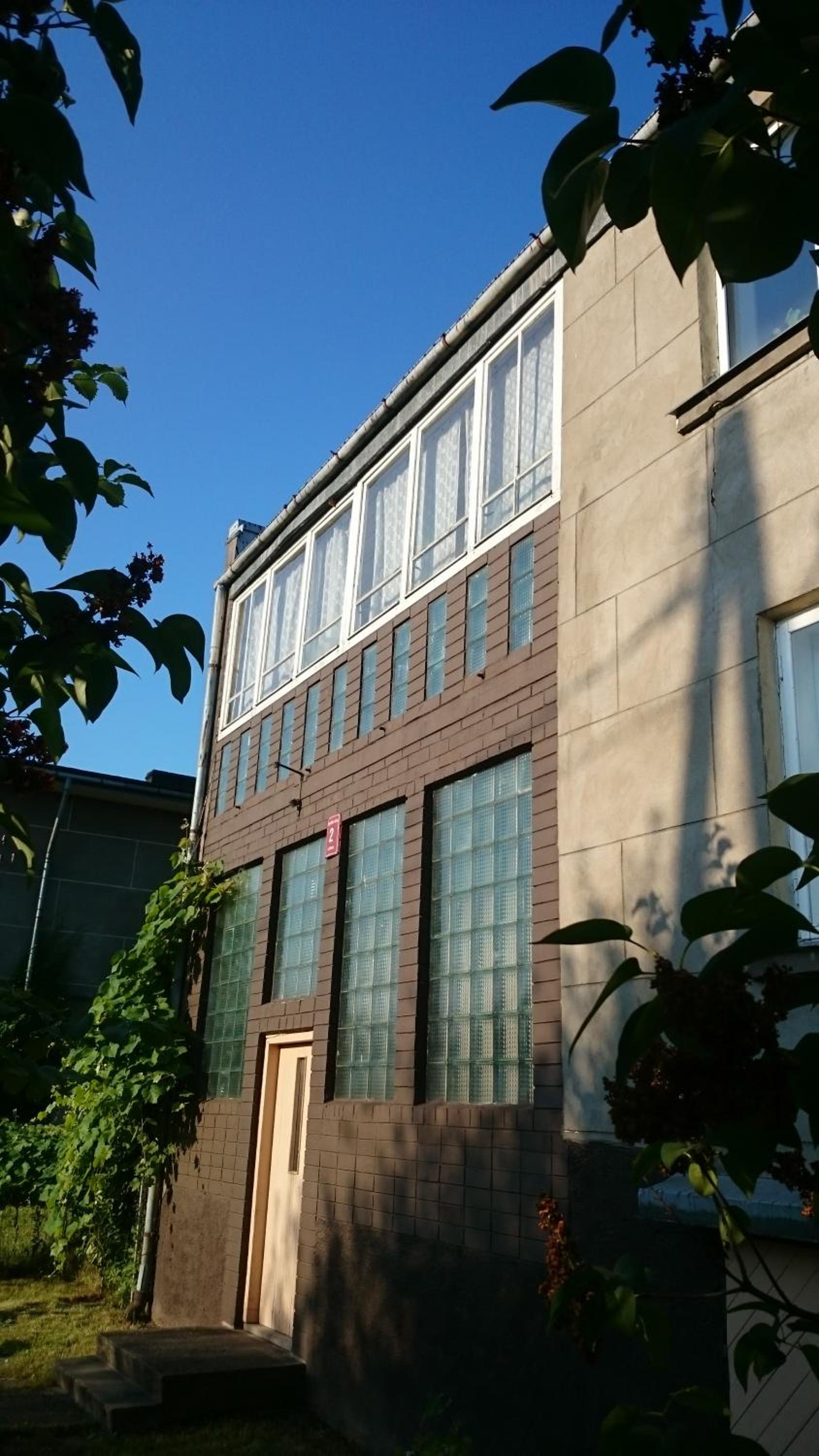 Willow Apartments view 3