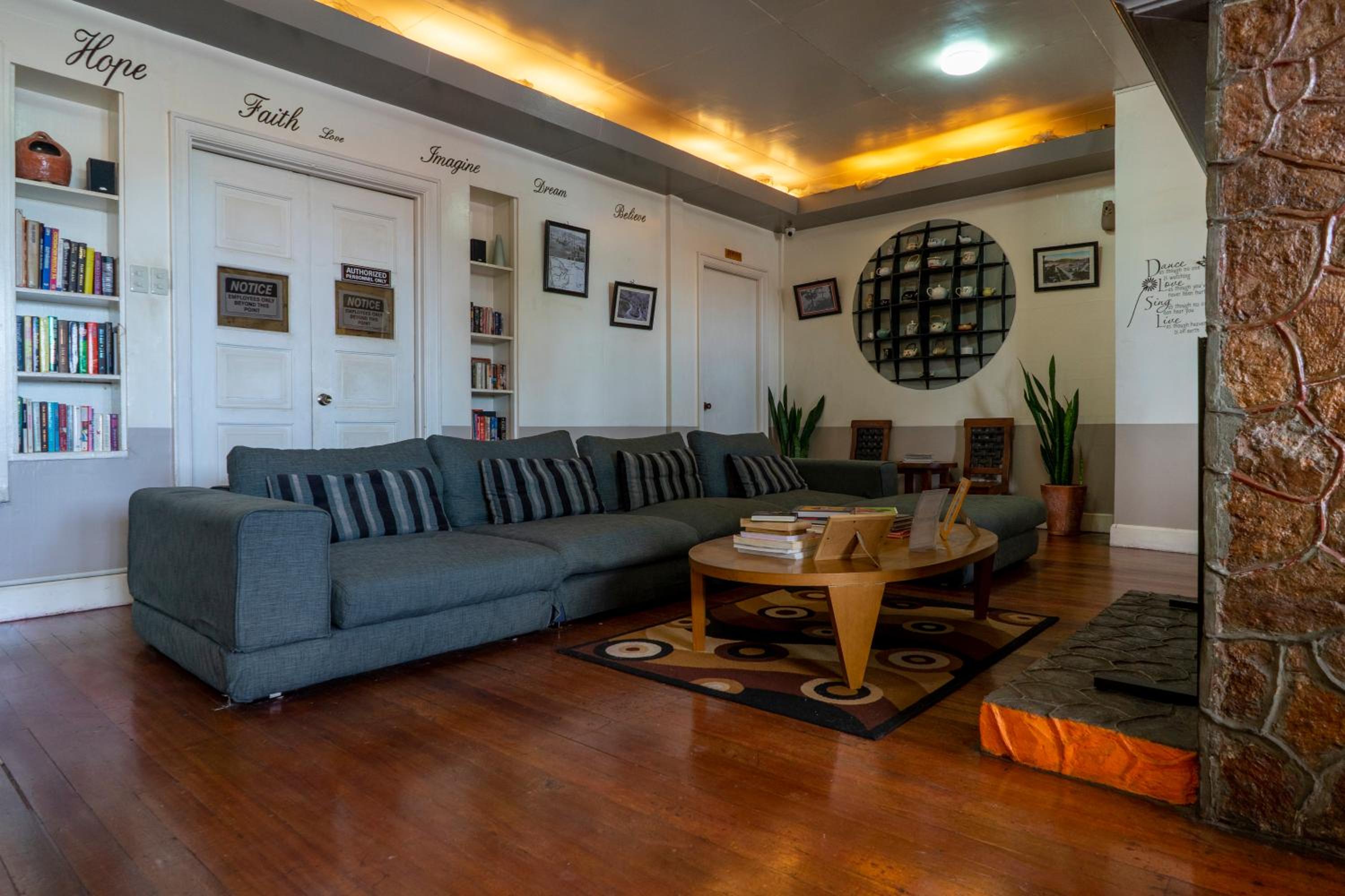 Old Orangewood Bed & Breakfast