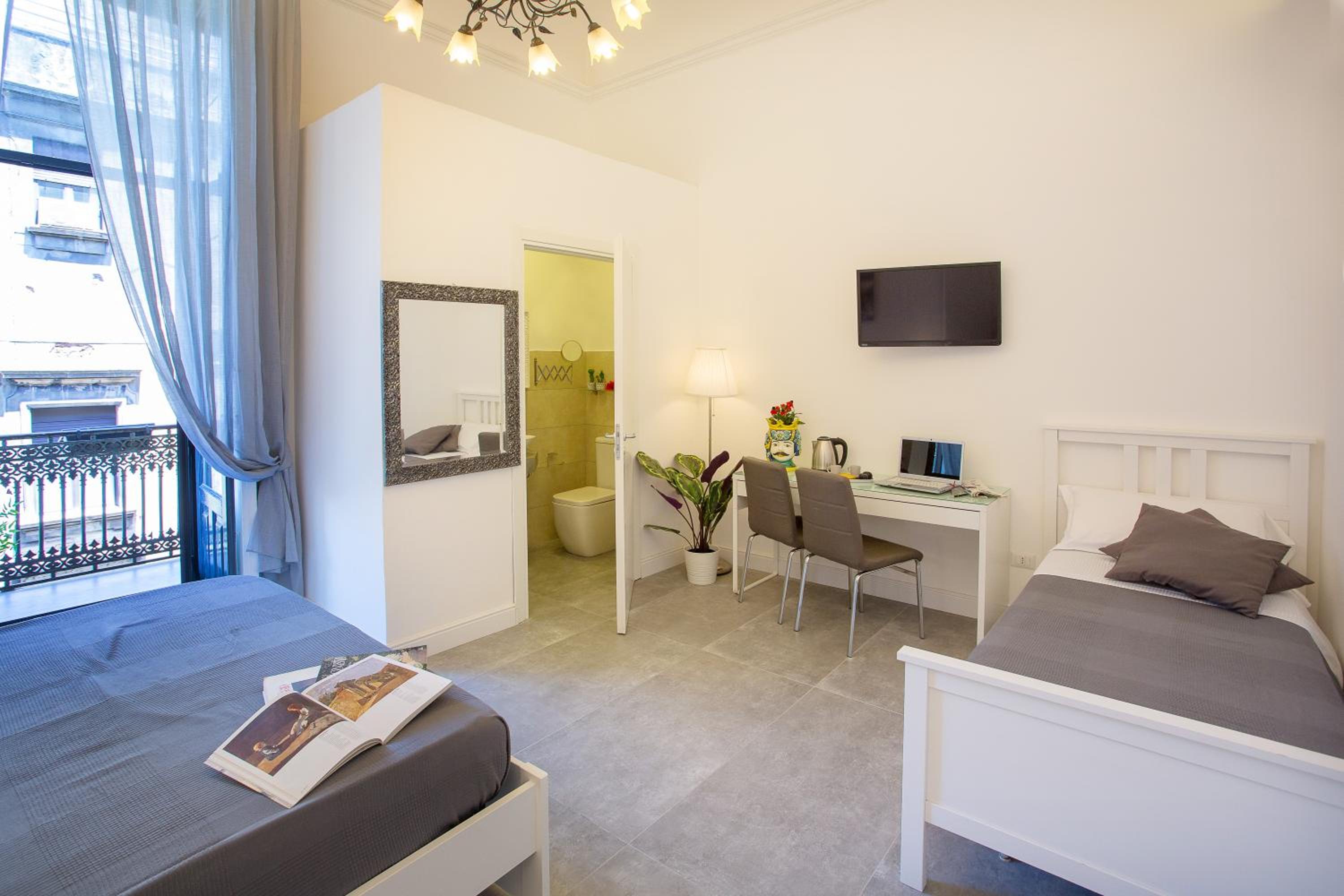 Palazzo Bruca Catania, fotografia 5