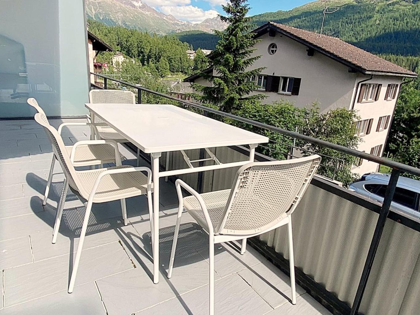 S11-1 - 70m2 mit Seeblick, Balkon, Serlas, Parkplatz