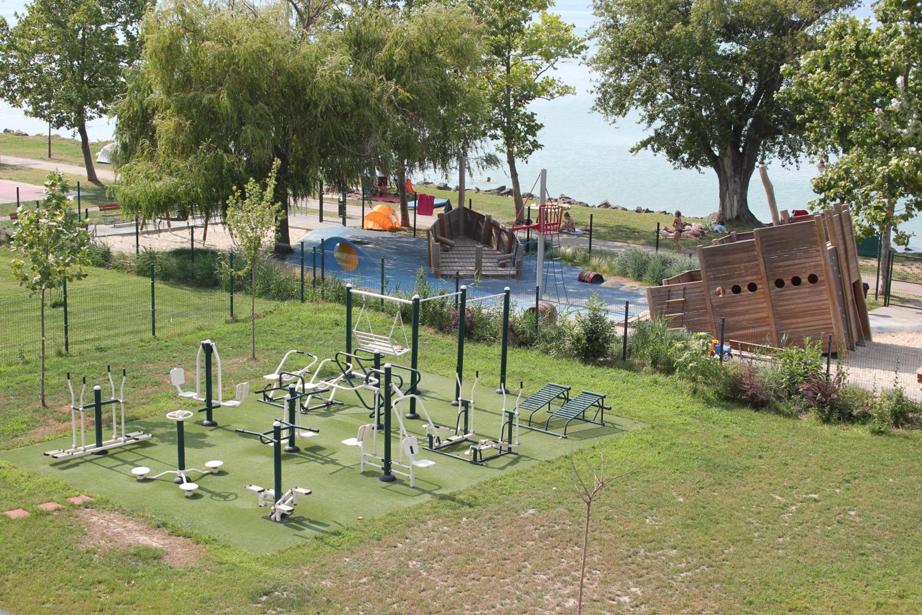 activities & amenities