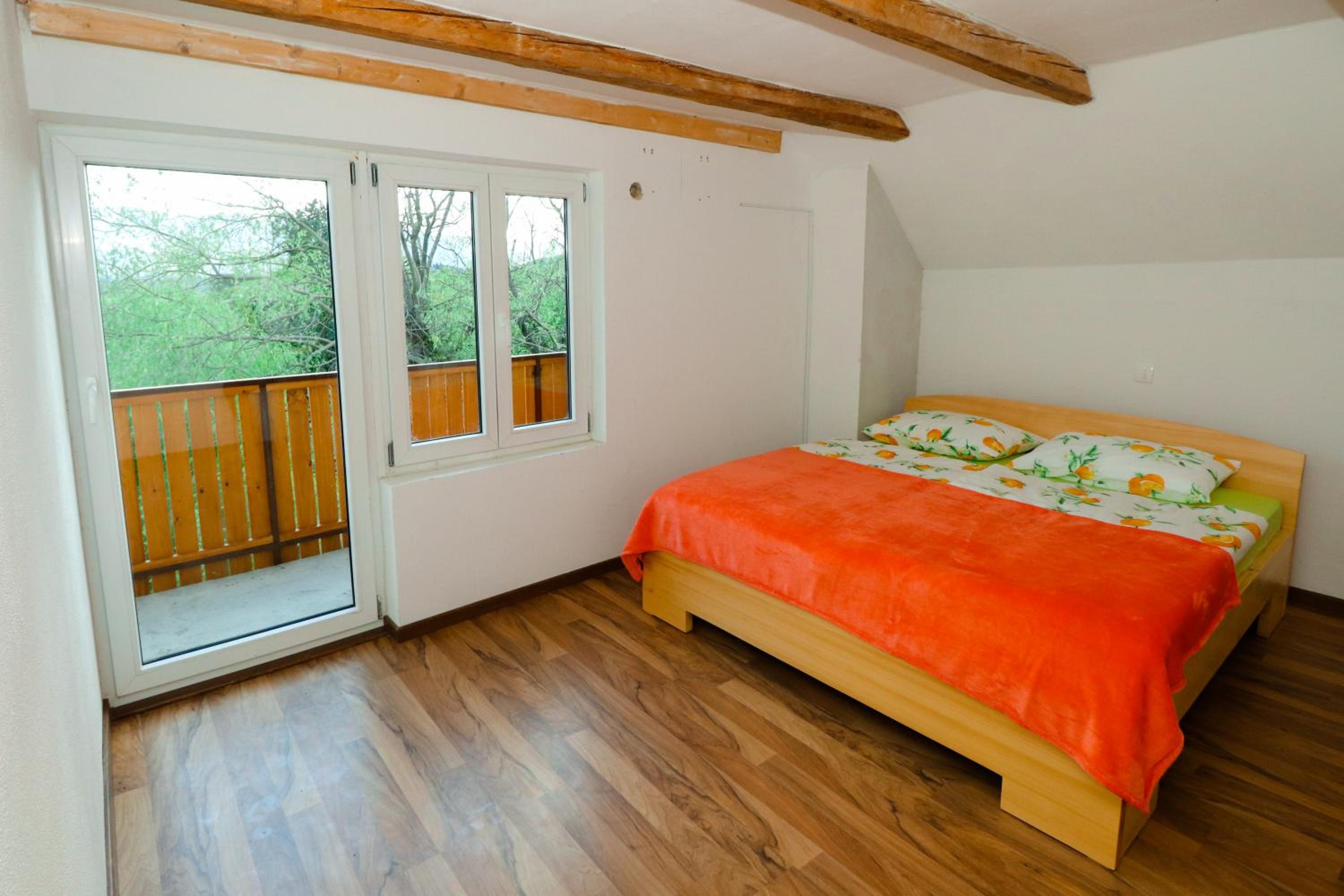 Apartment Organic Farm Hvadnik view 3