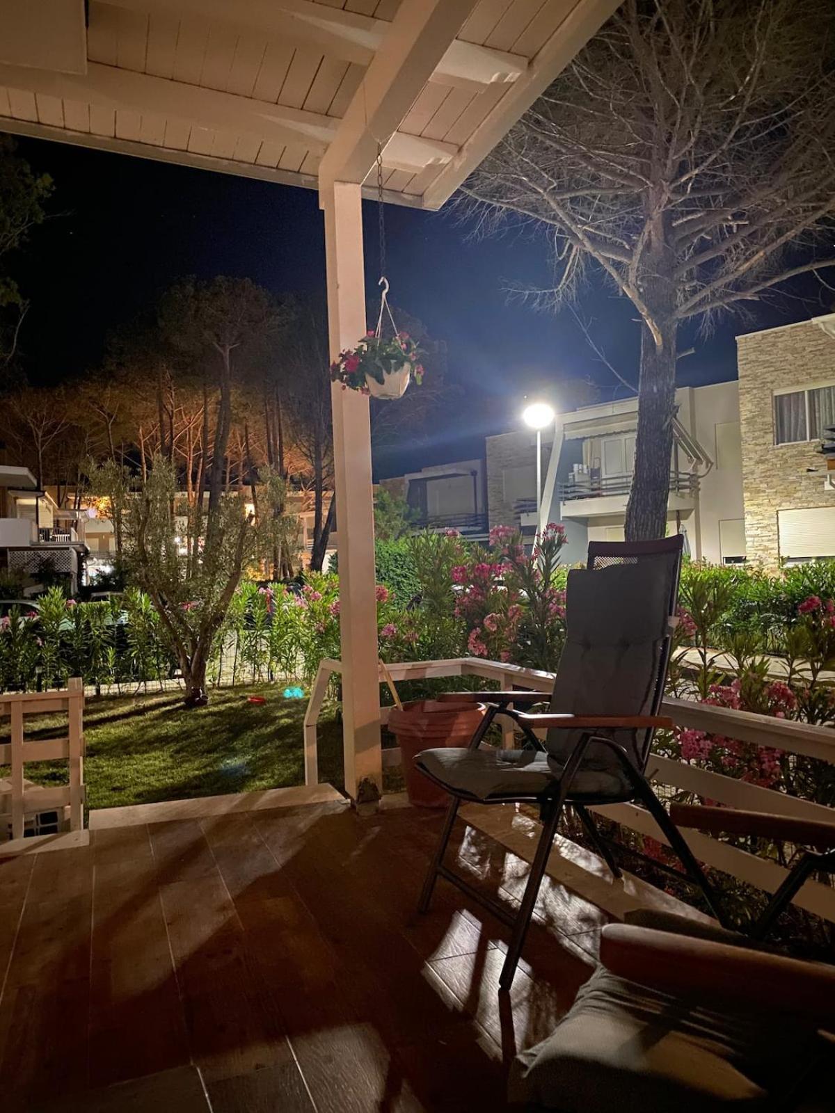 DEJA BLUE Beach House Bay of Lalzi Durres Gjiri Lalzit