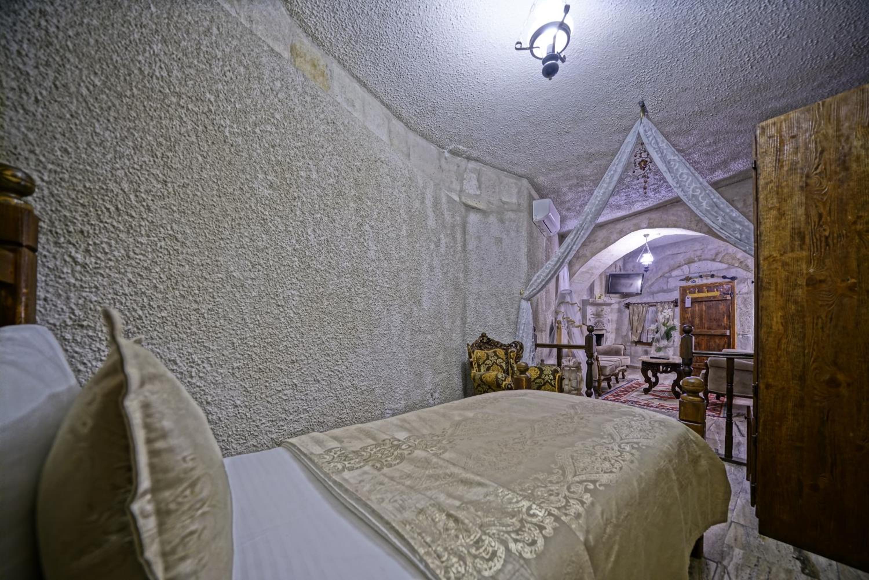 Maccan Cave Hotel - Image 71