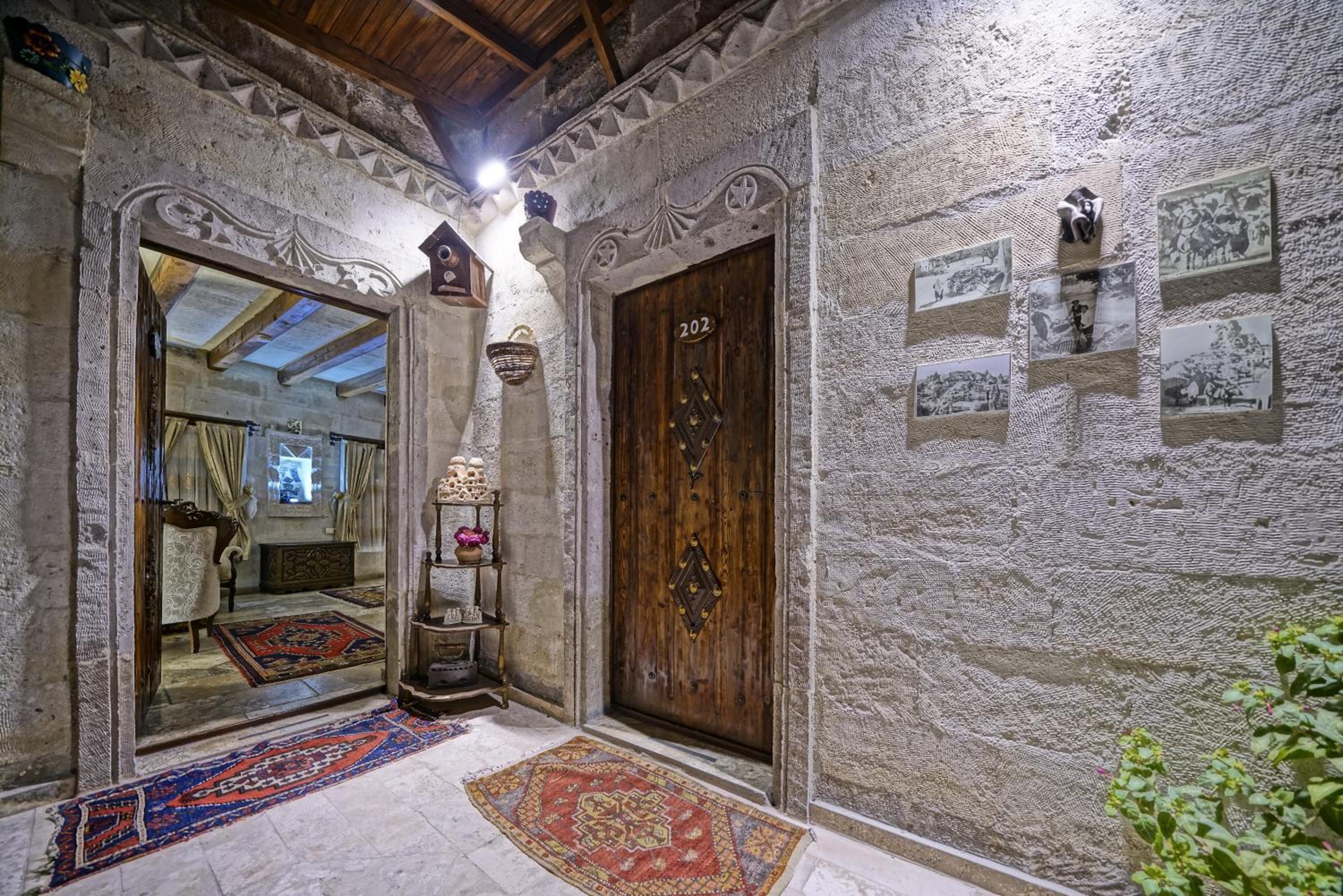 Maccan Cave Hotel - Image 38