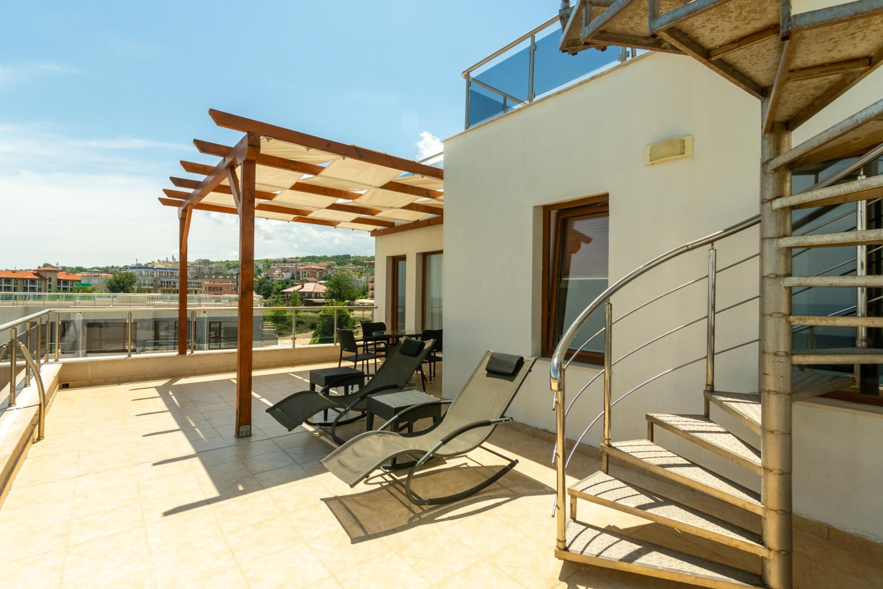balance & terrace