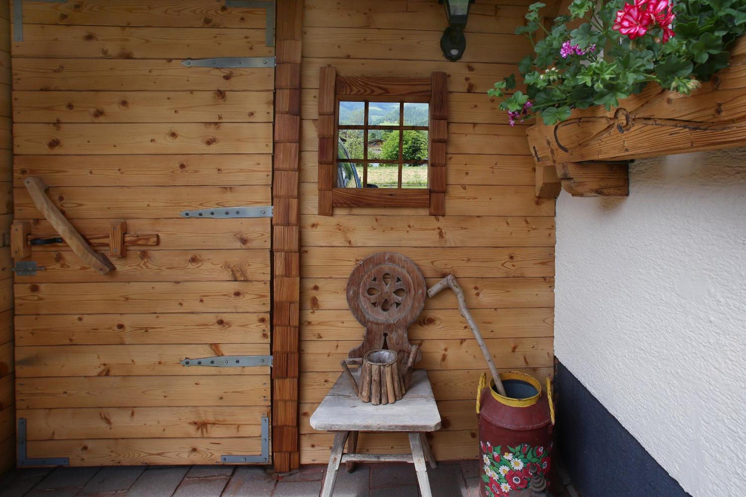 Photo 13