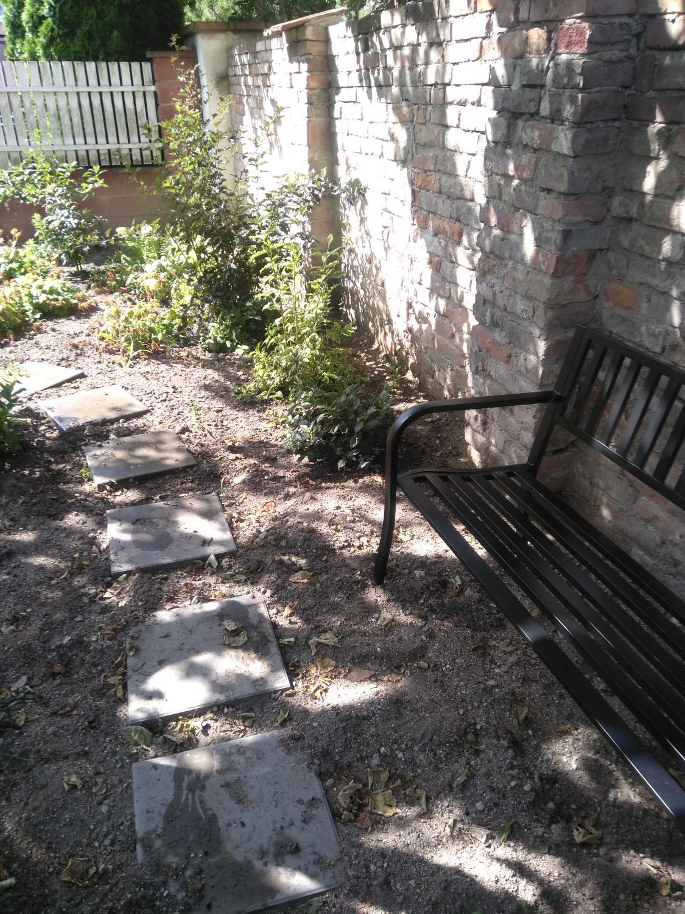 Photo 10