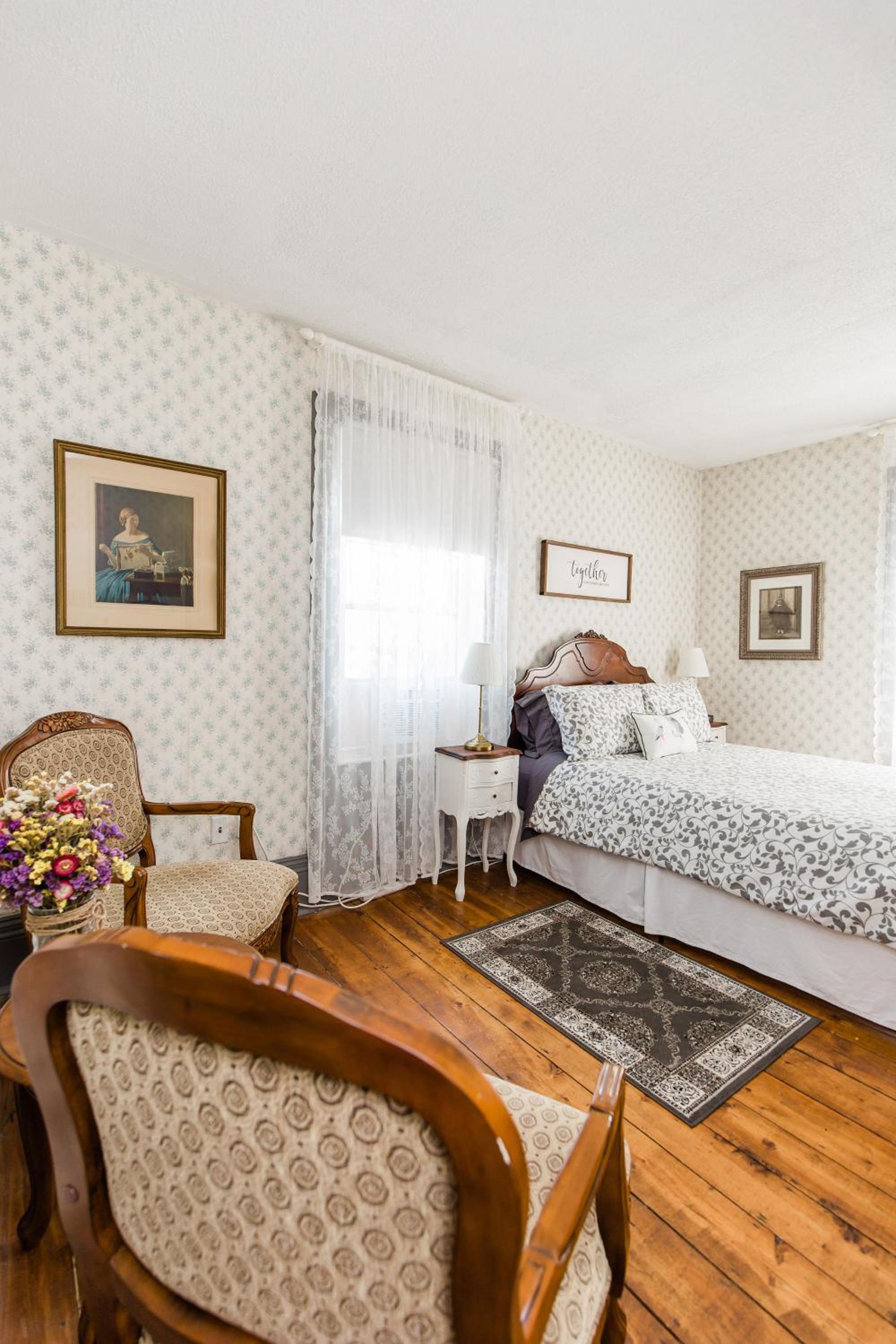 Willow House Inn B&B