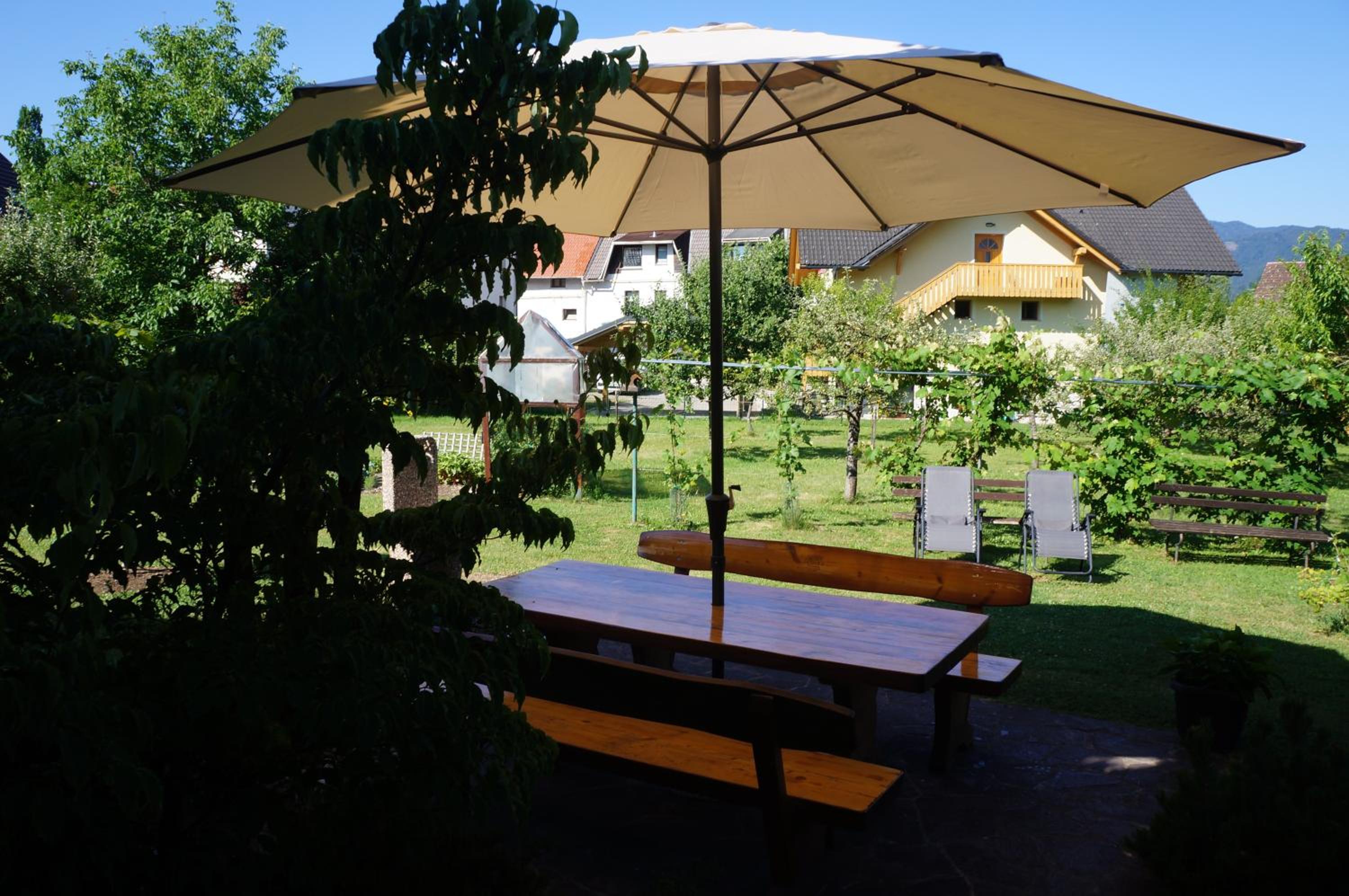 Apartma Tanya Bled view 2