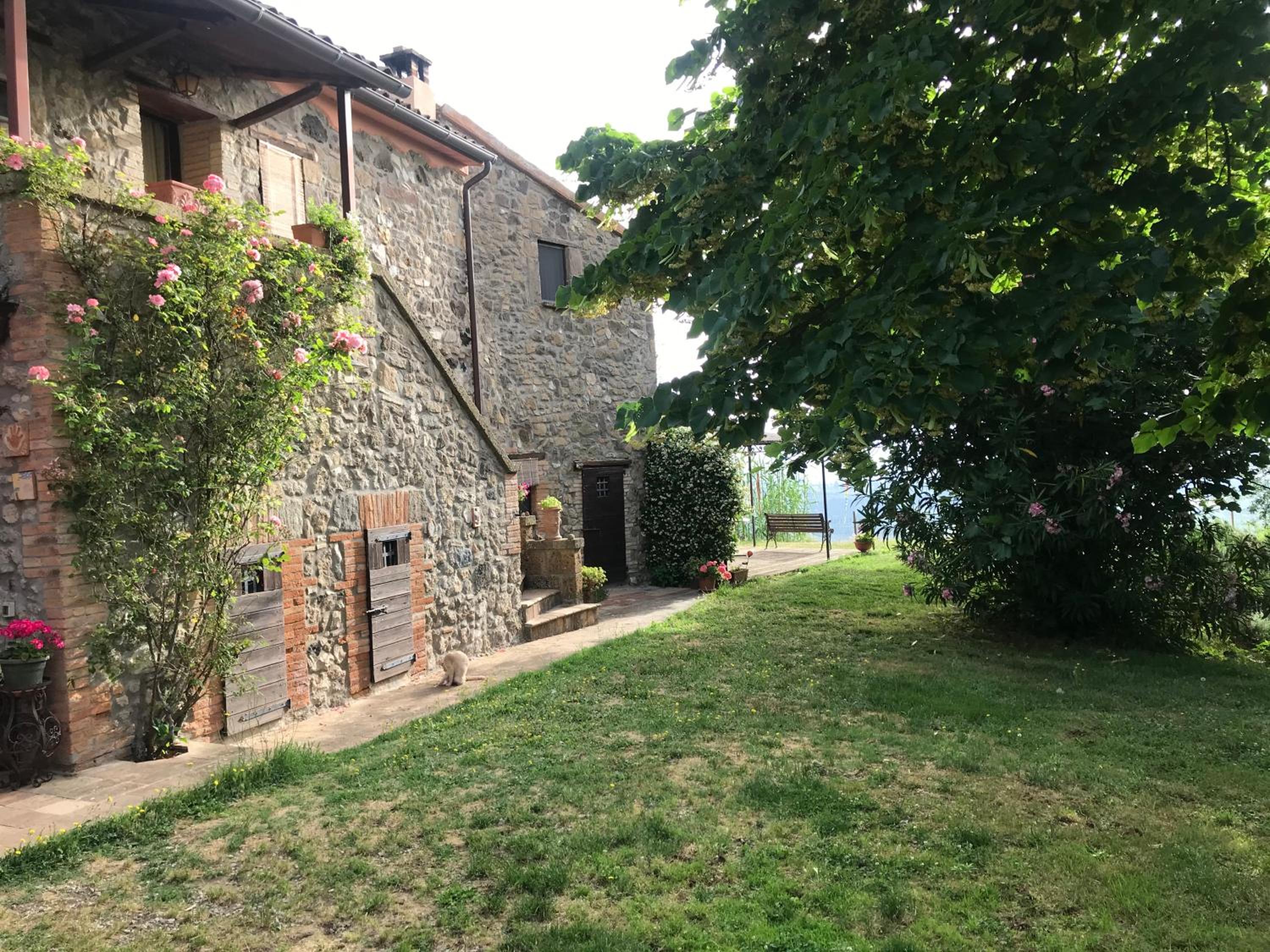 Podere Porcino view 3
