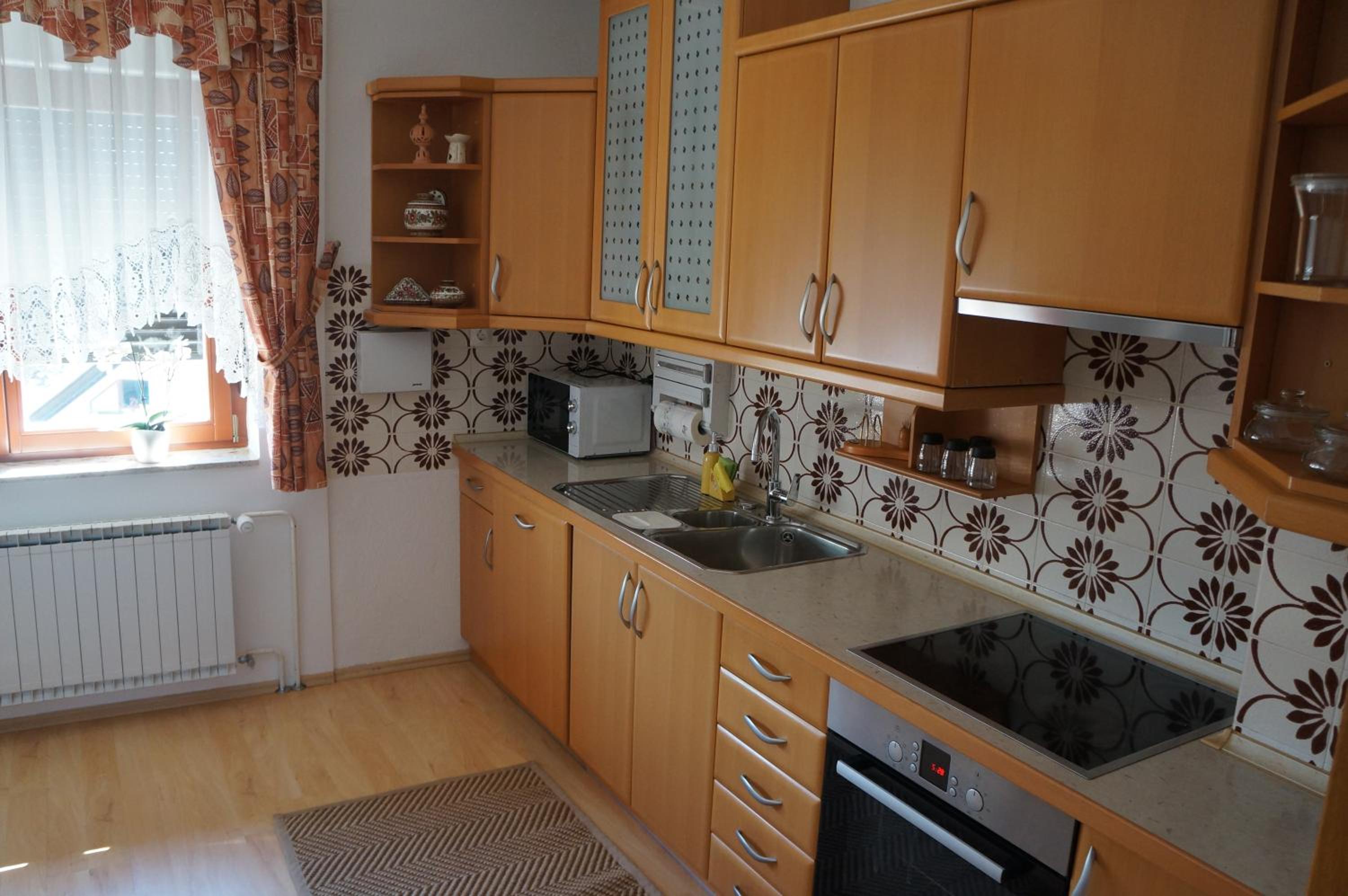 Apartma Tanya Bled view 4