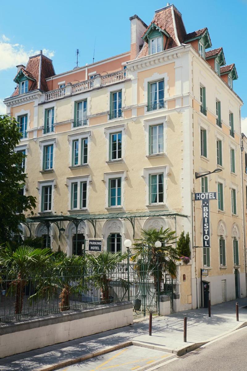 hotel building