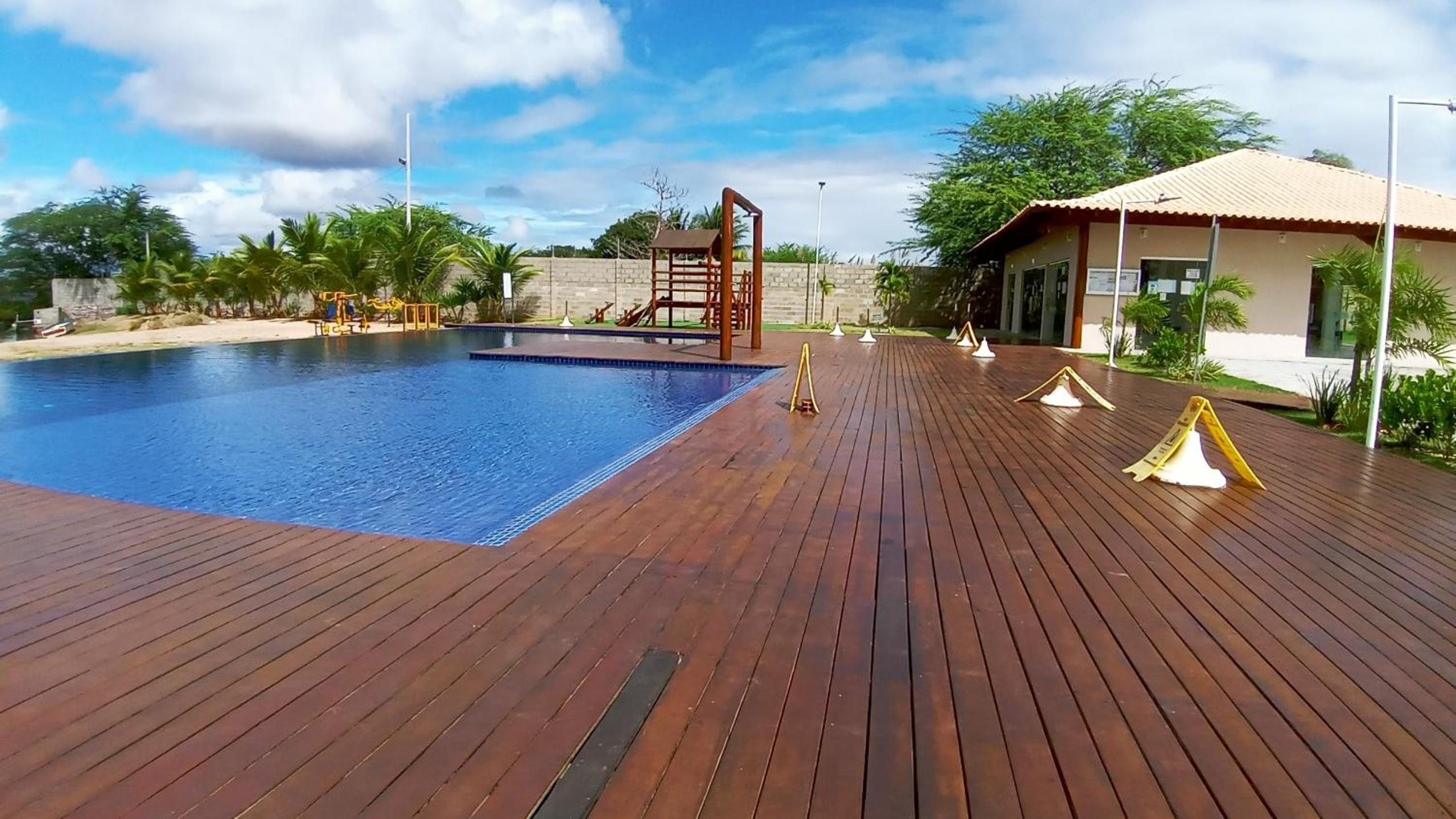 Apartamento Beira Rio no Condomínio Brisas do Lago