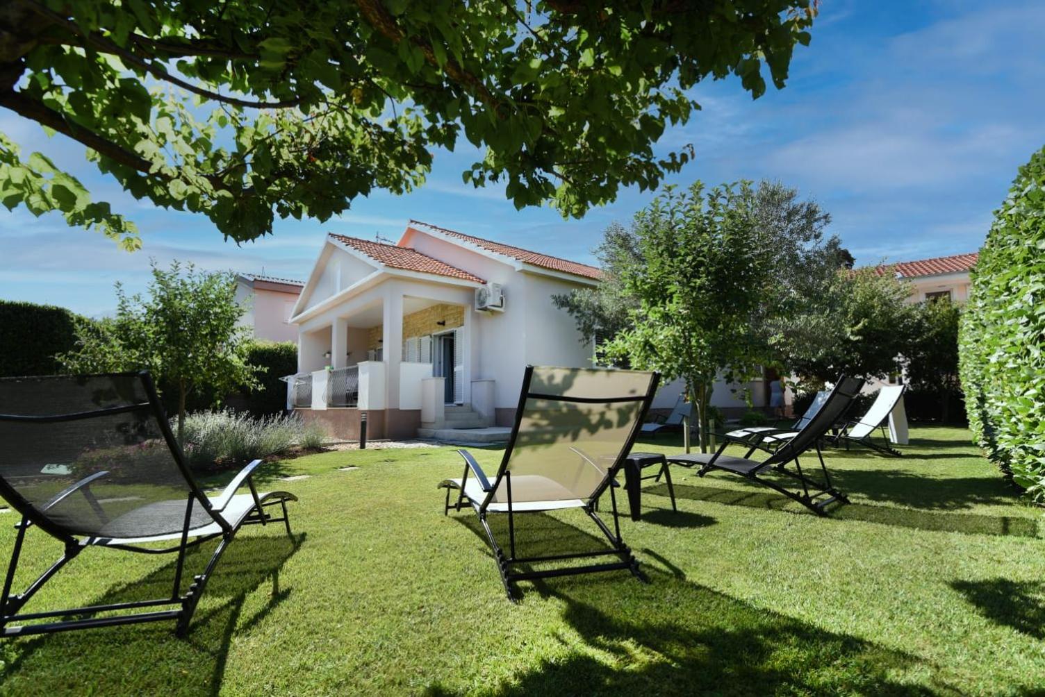 Holiday home Eden view 5