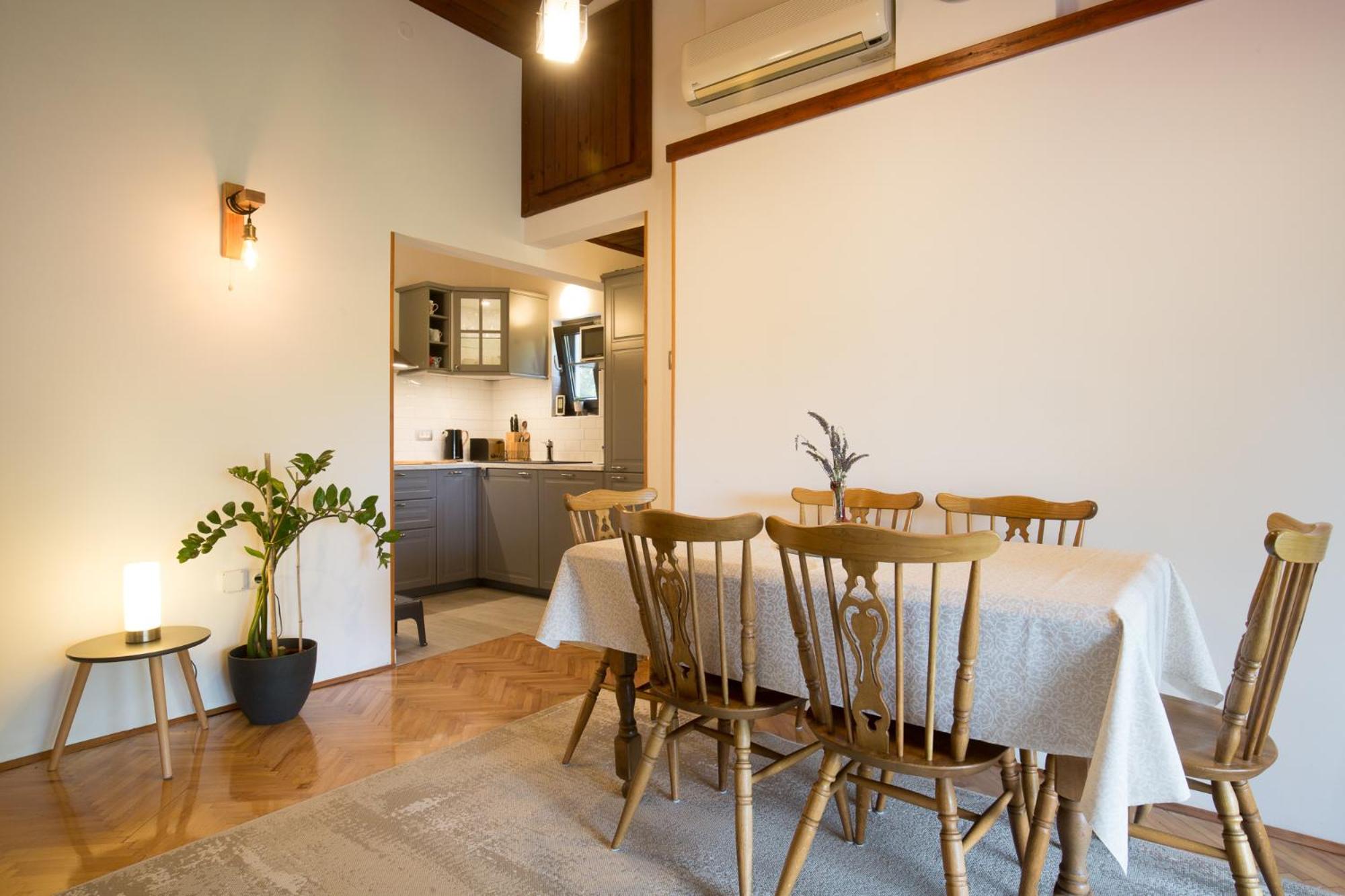 Apartmani Nena i Branko view 3