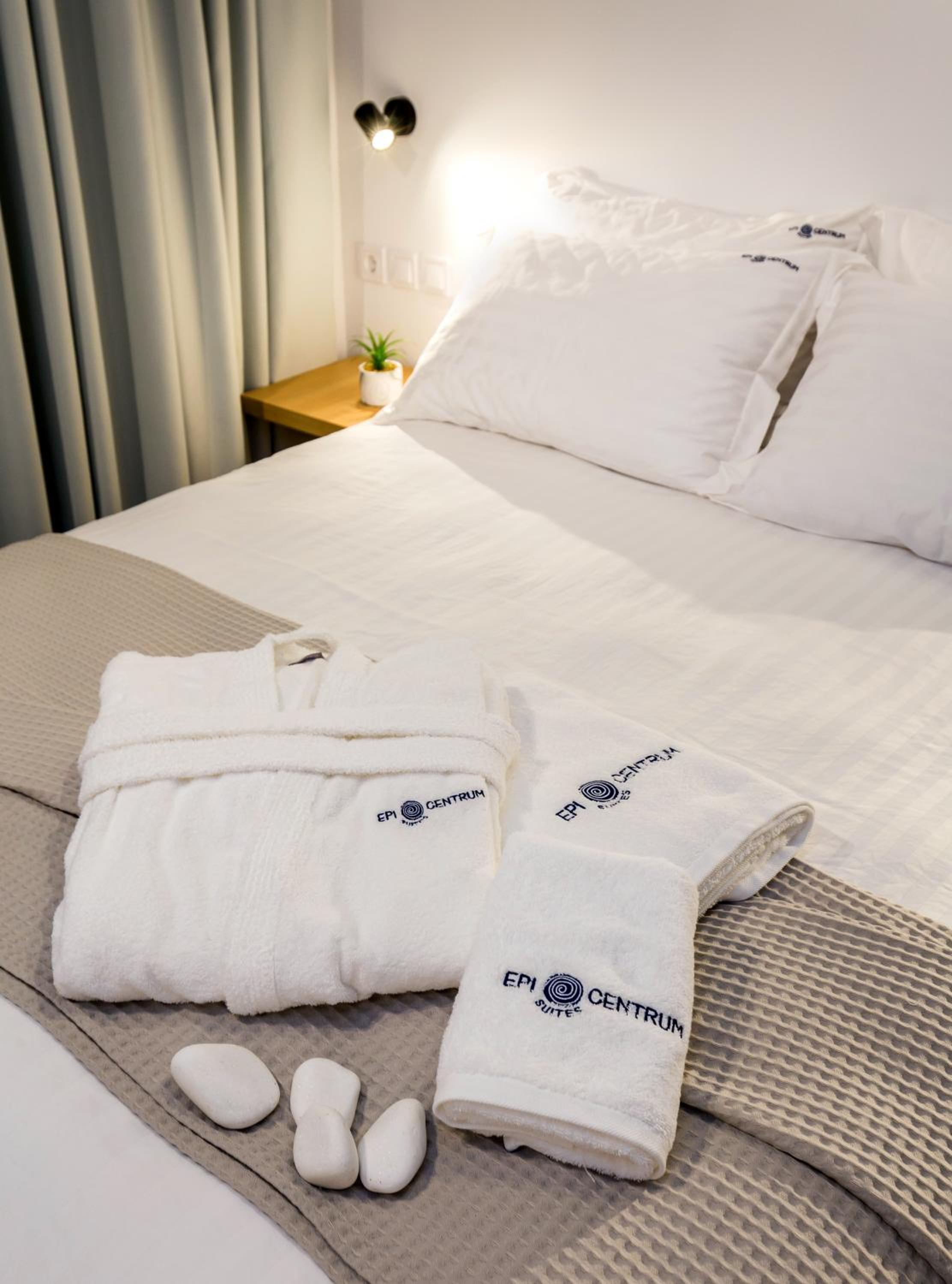 Epicentrum Suites