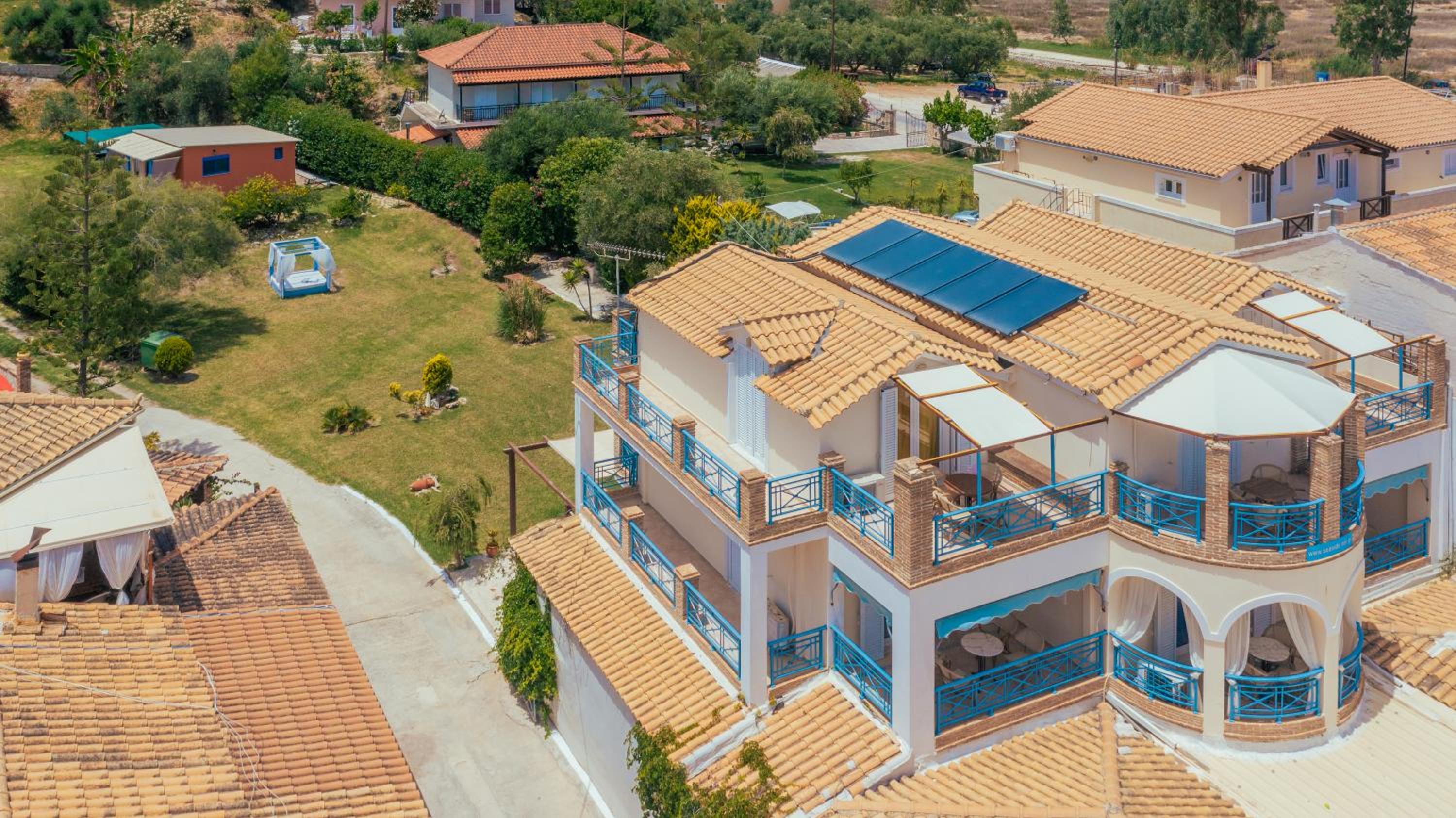 SeaSide Apartments view 4