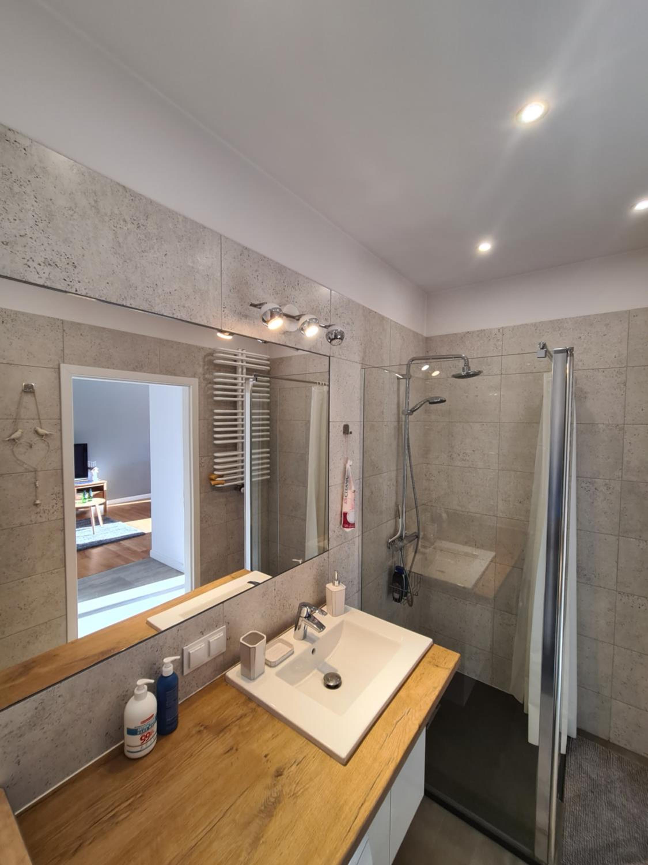 Warsaw Apartment Sarmacka view 3