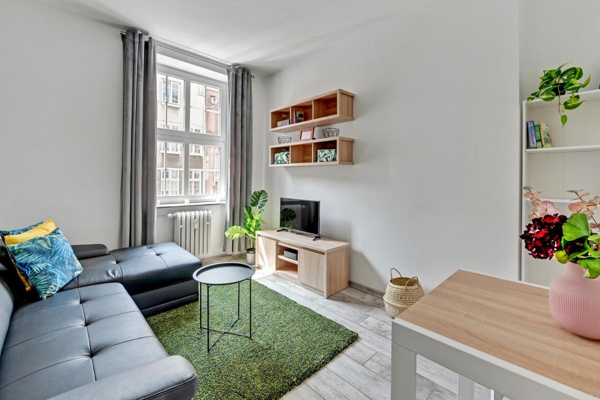 Downtown Apartments Old Town Ogarna view 3