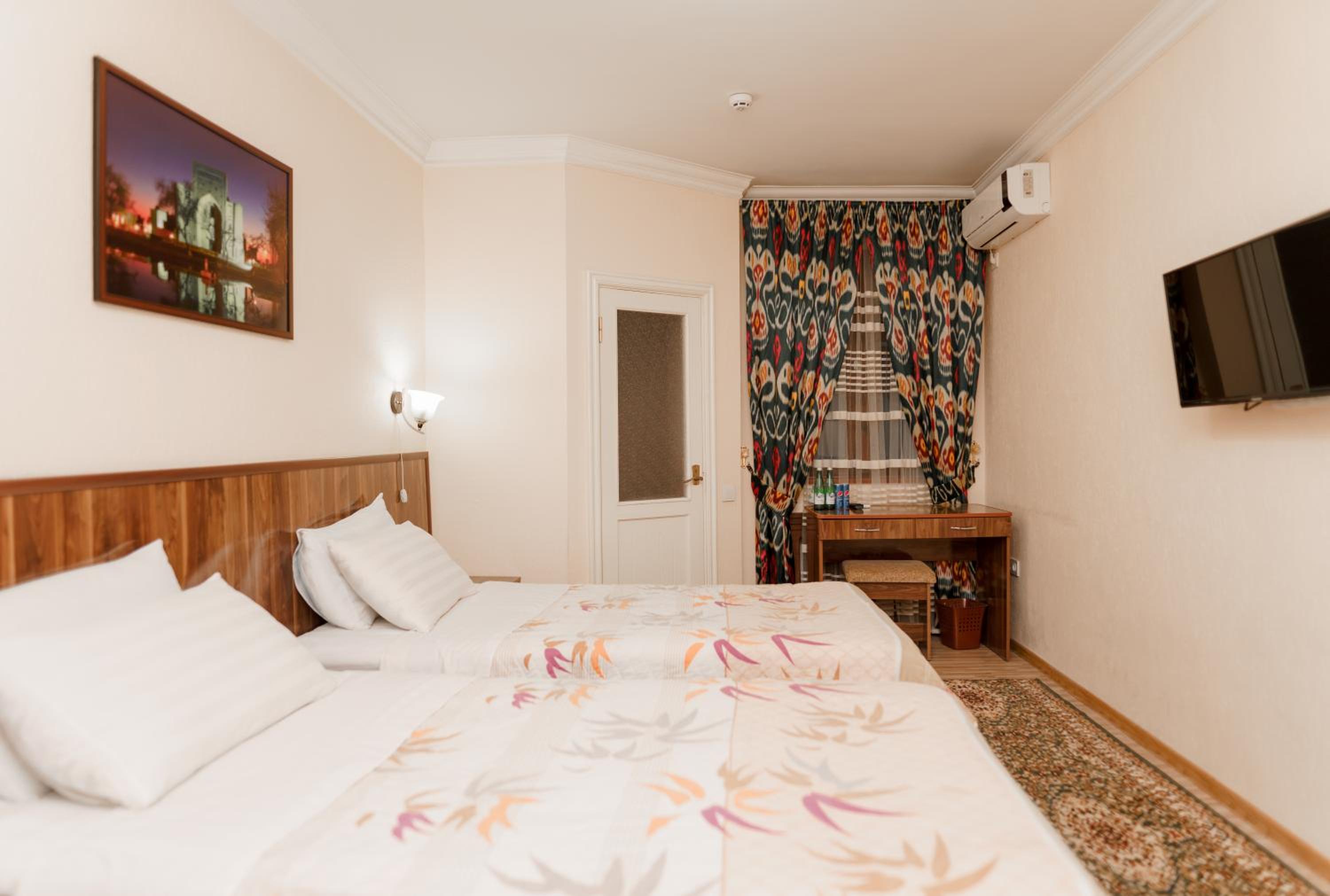 Hotel Dilshoda view 3