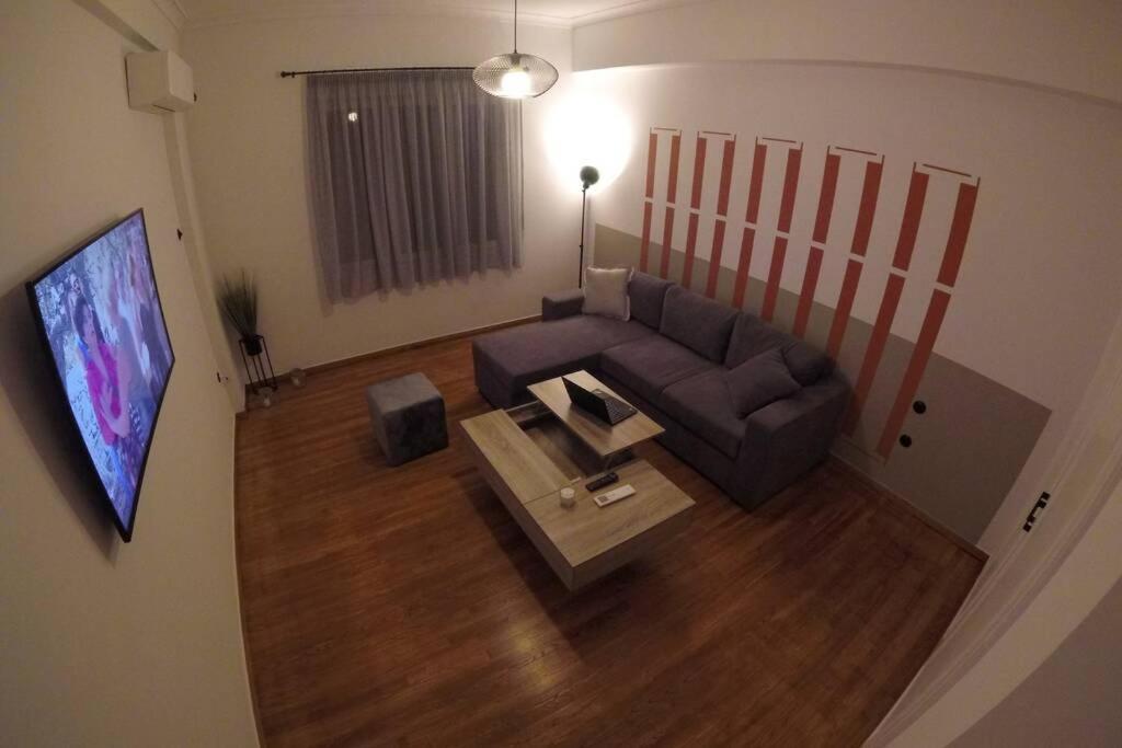 Acropolis View Huge Apartment – Centrally Located