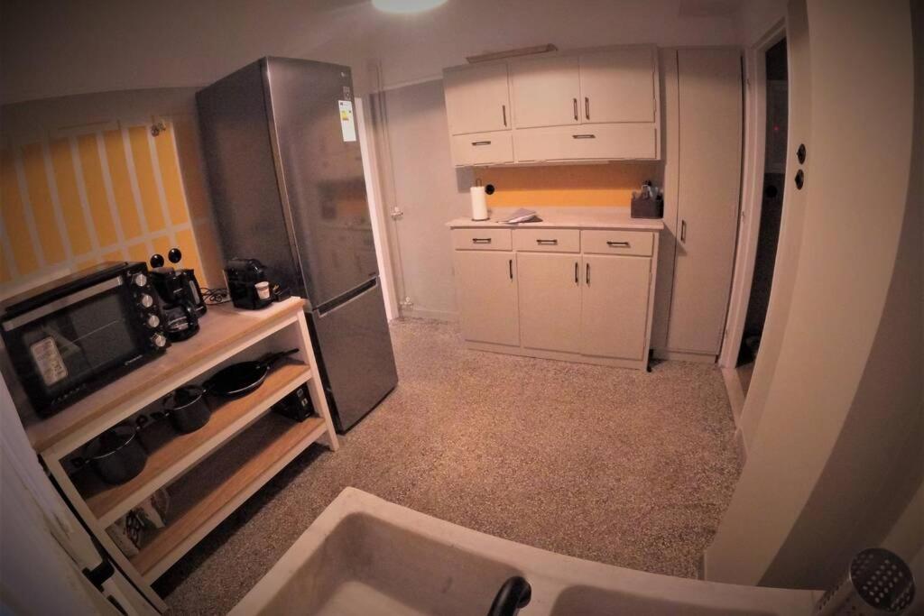 Acropolis View Huge Apartment – Centrally Located