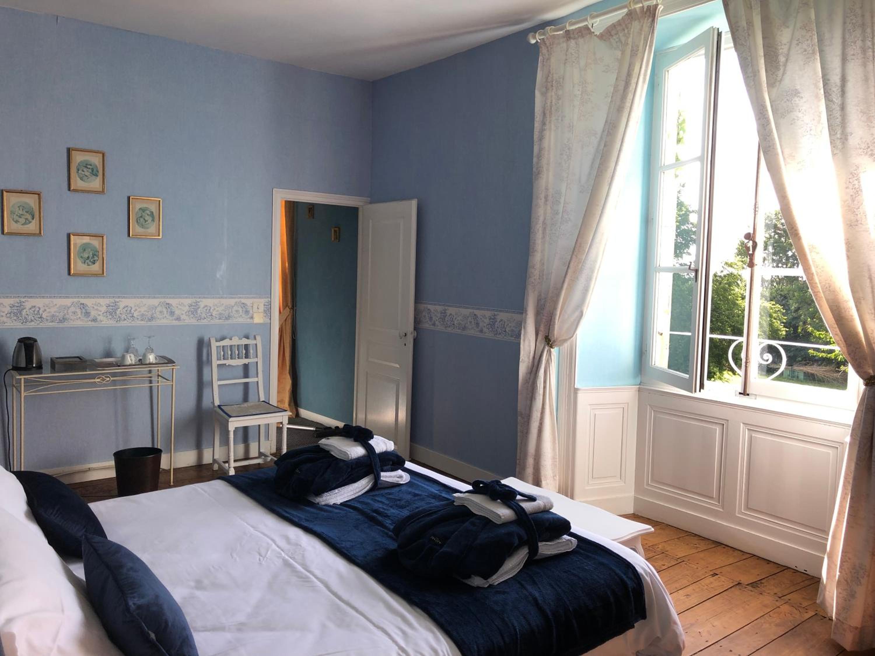 Photo 12