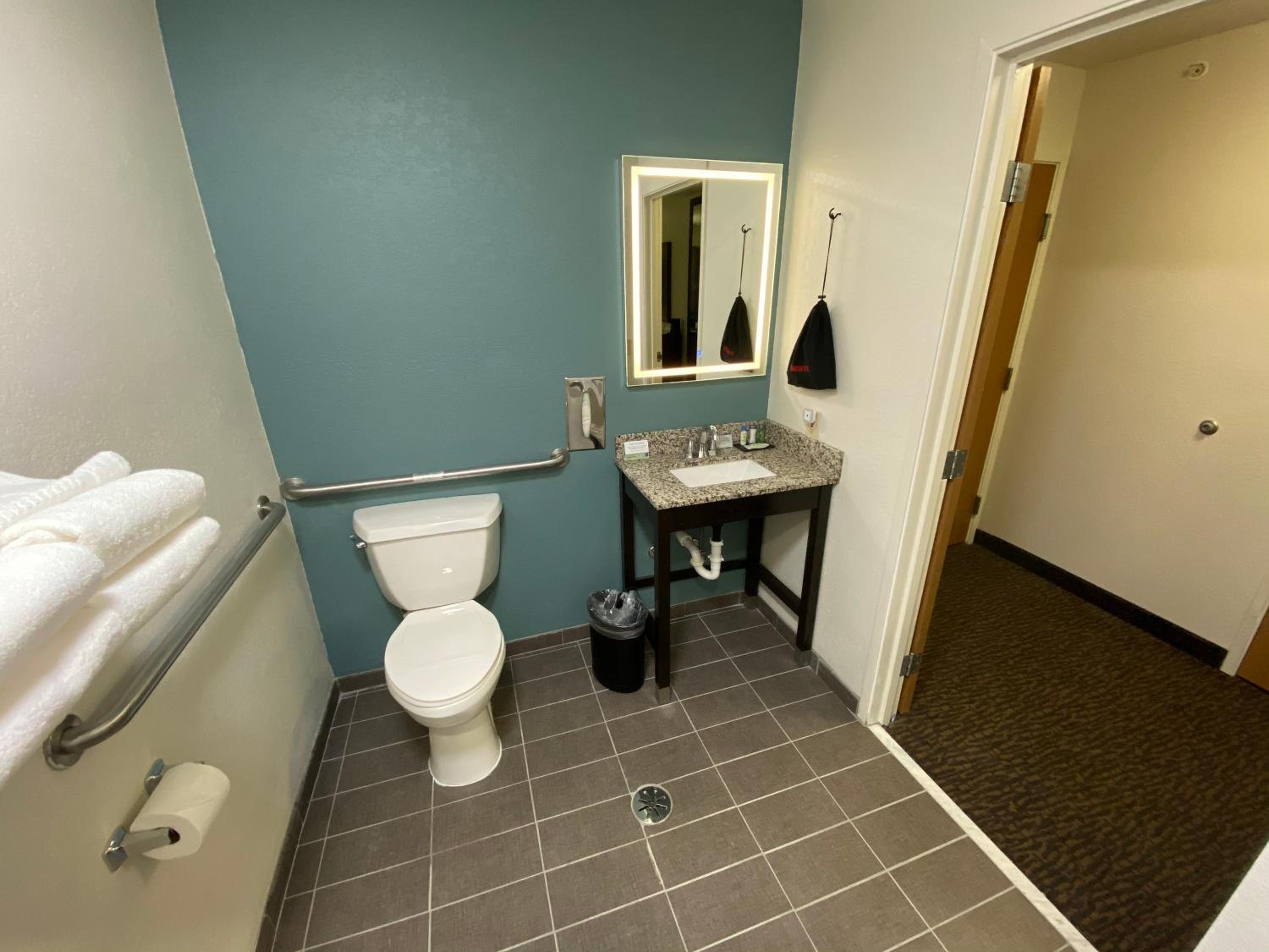 Photo 47