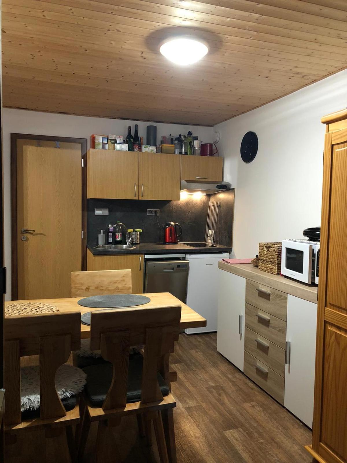 Apartmán s výhledem na Jezerní stěnu - ŠUMAVA CARD
