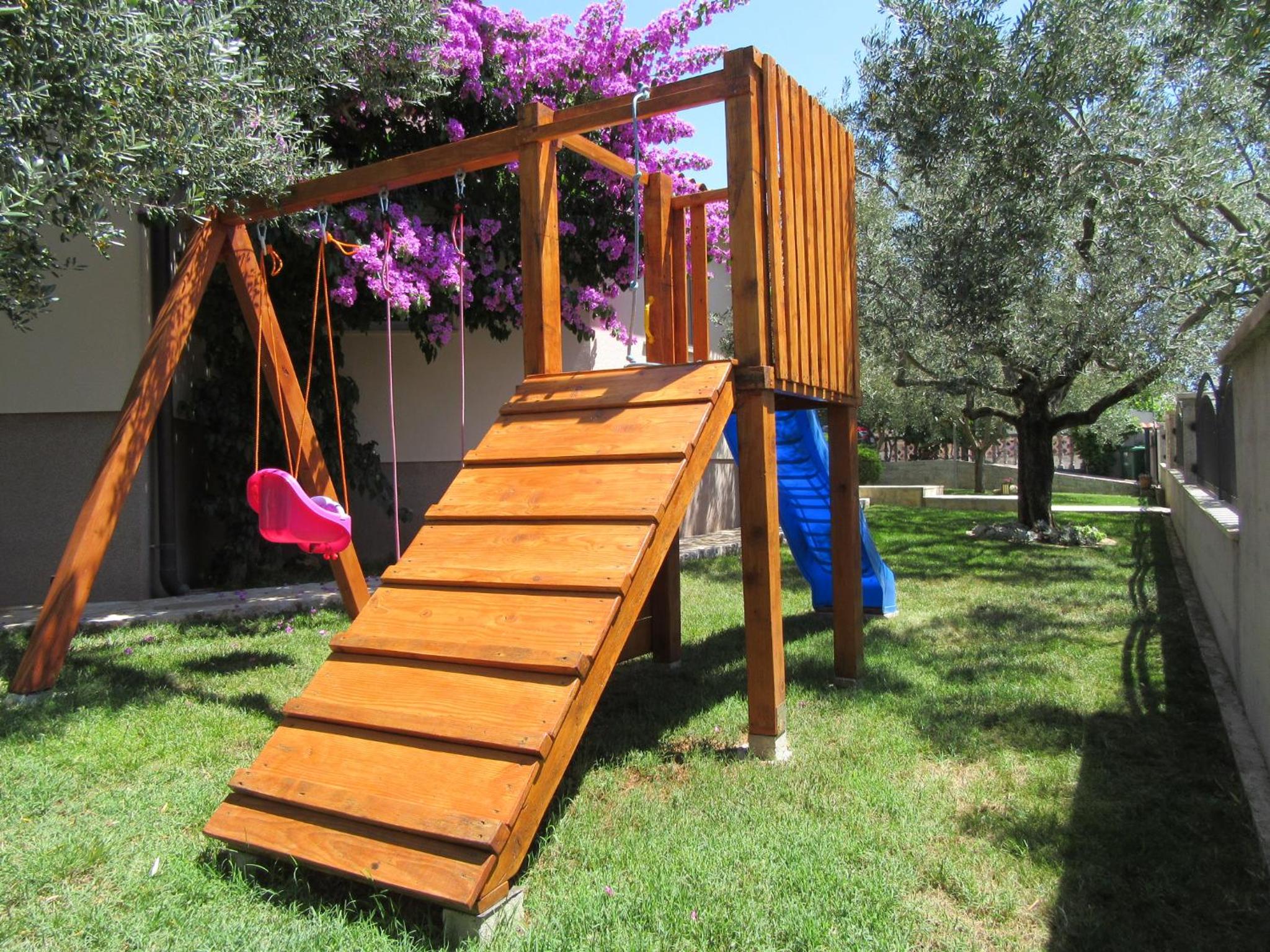 Photo 28
