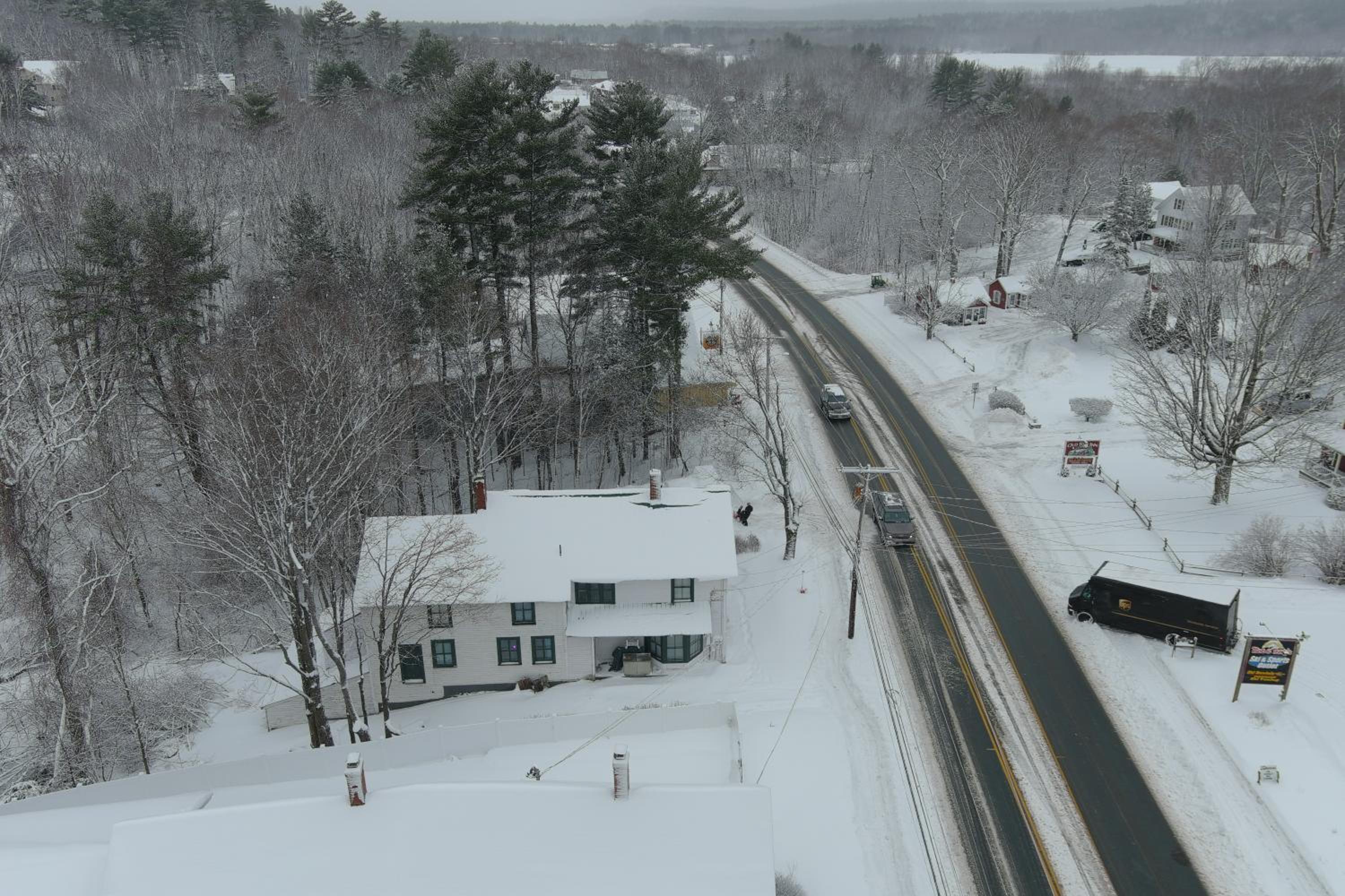 Colonial Motel