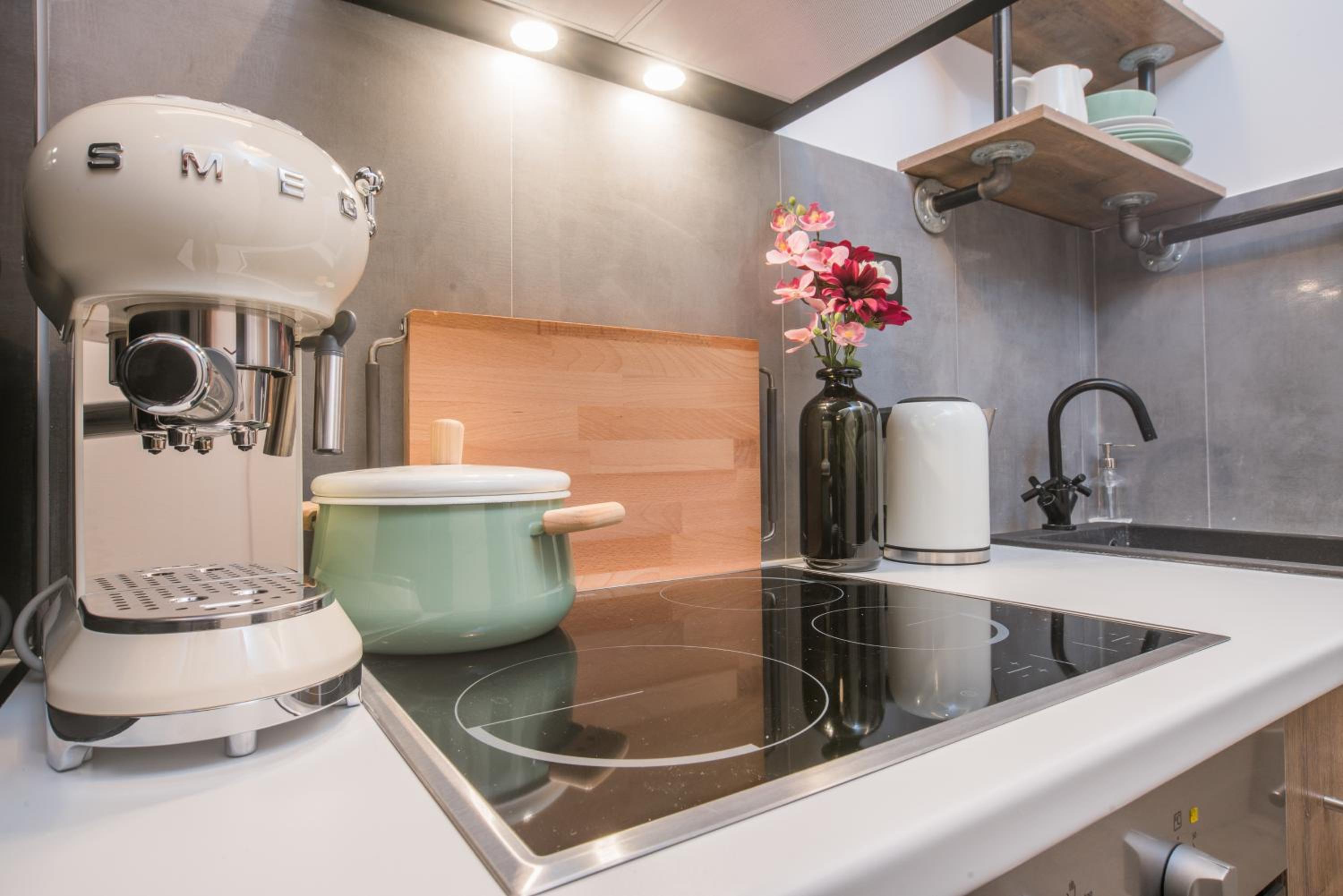 Athenian Living Suites