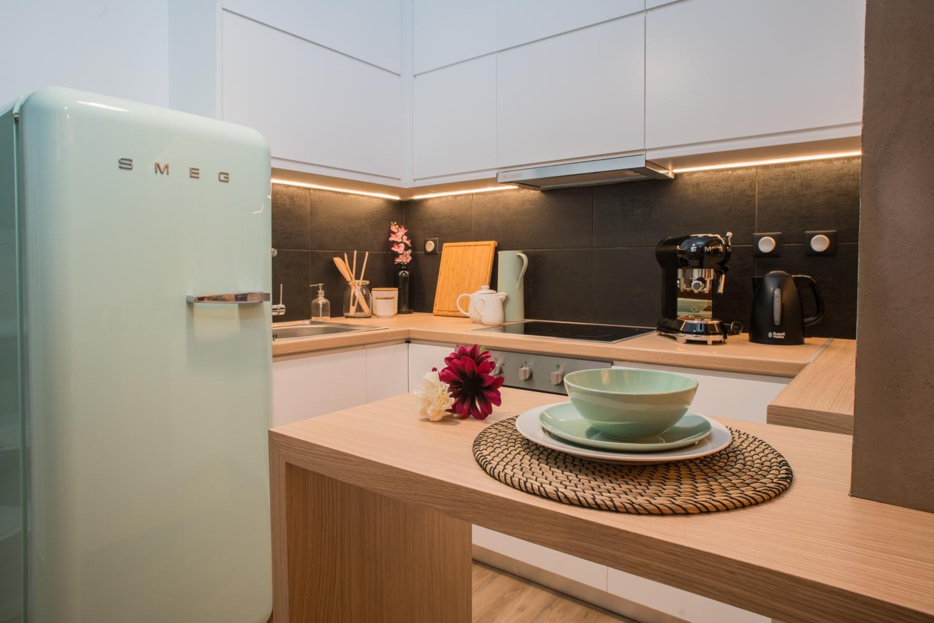 Athenian Living Suites