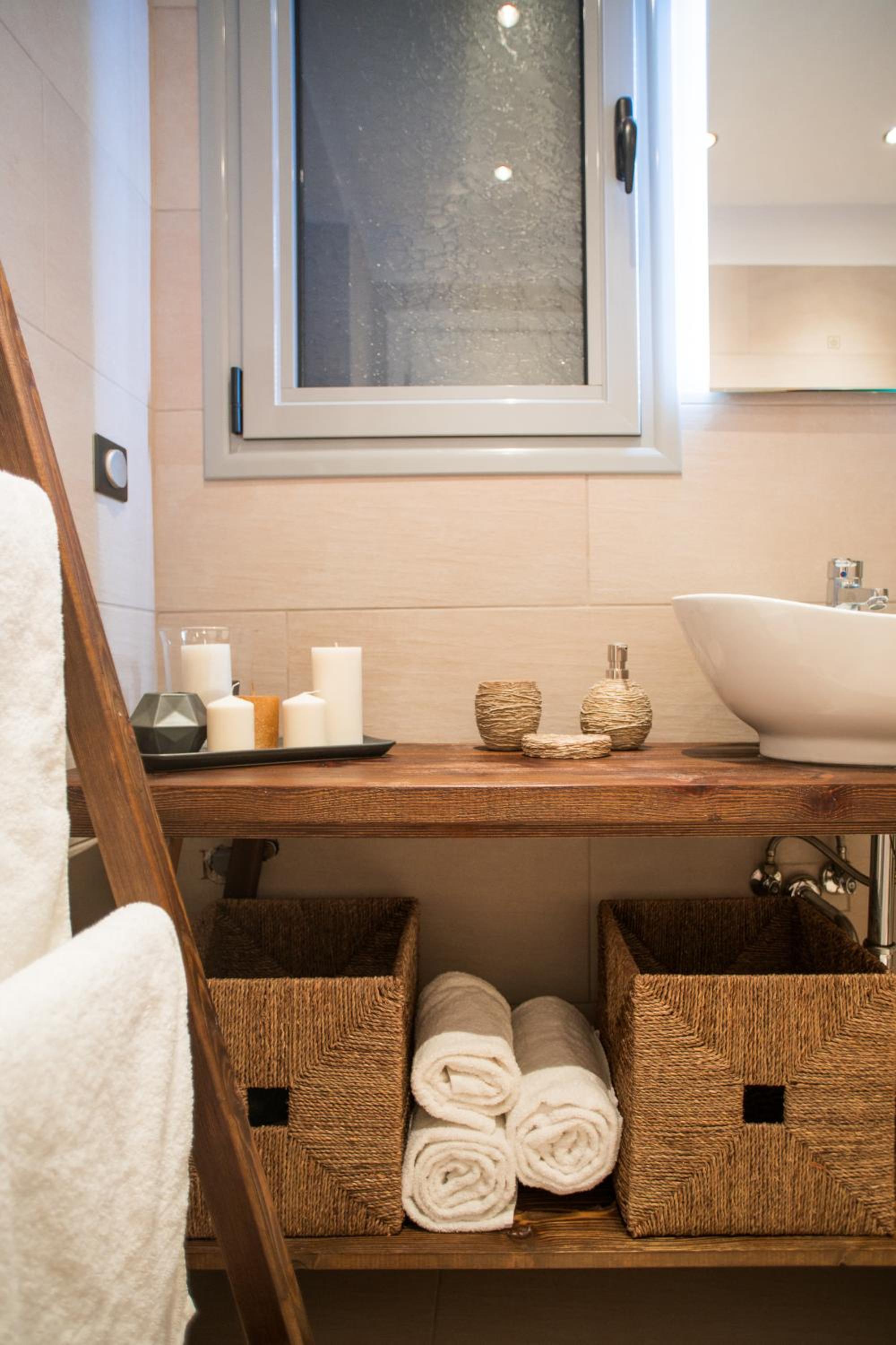 Athenian Living Suites