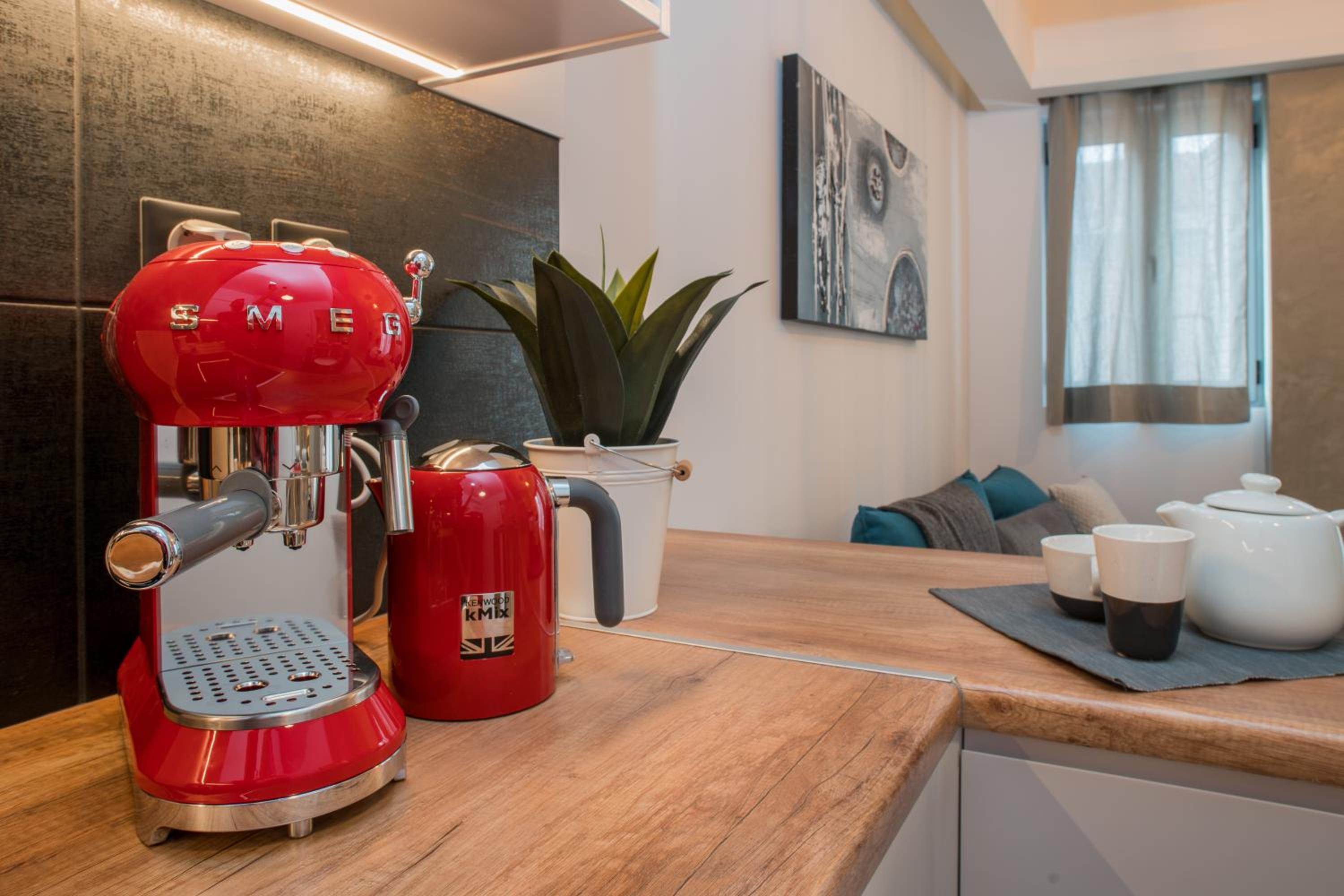 Athenian Living Suites