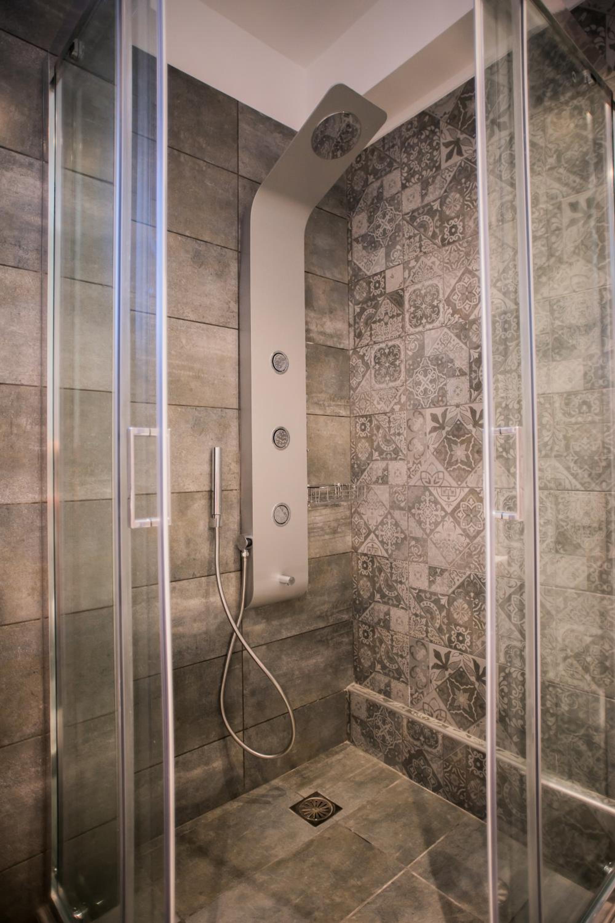 Athenian Living Suites