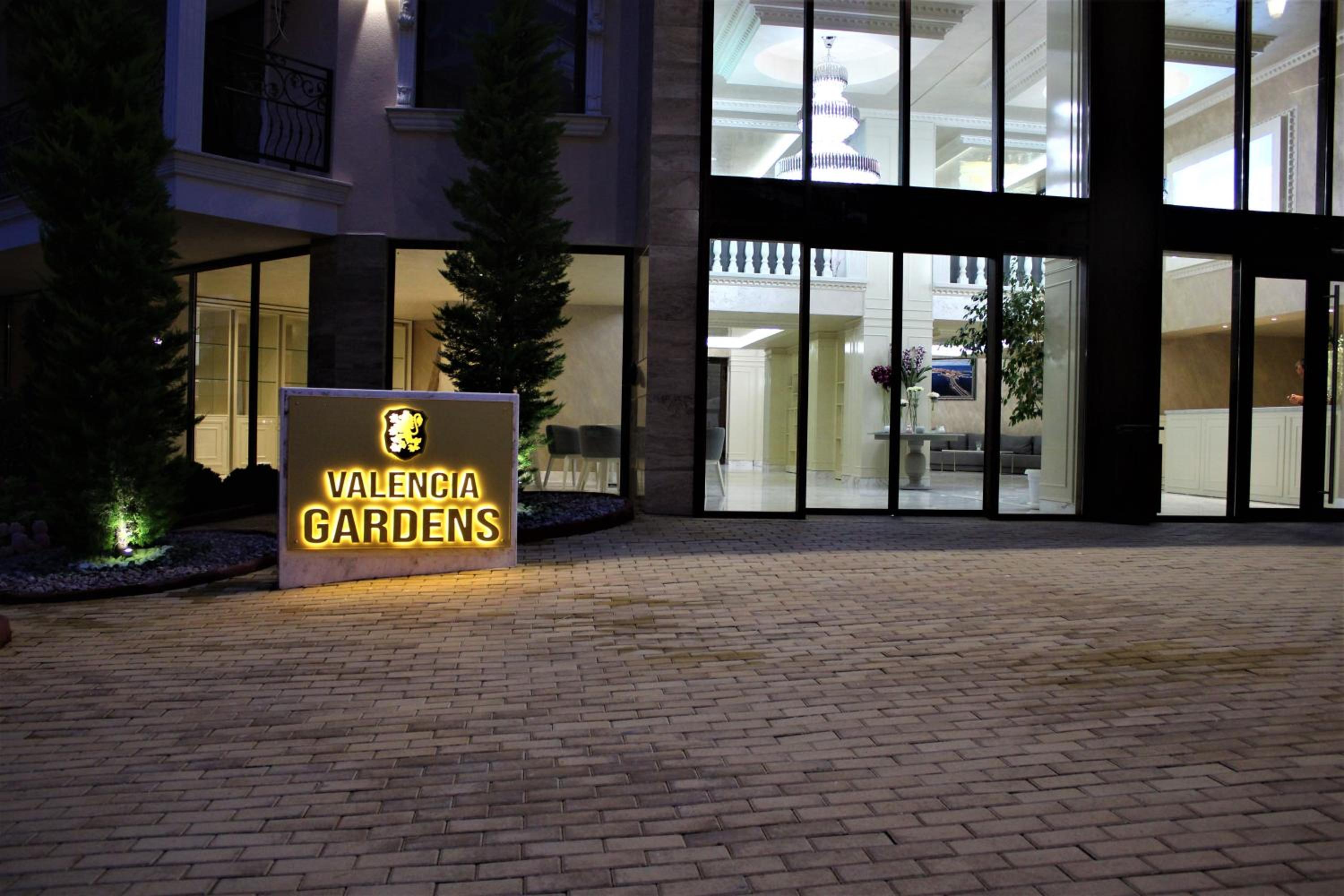 Valencia Gardens Luxury Studios