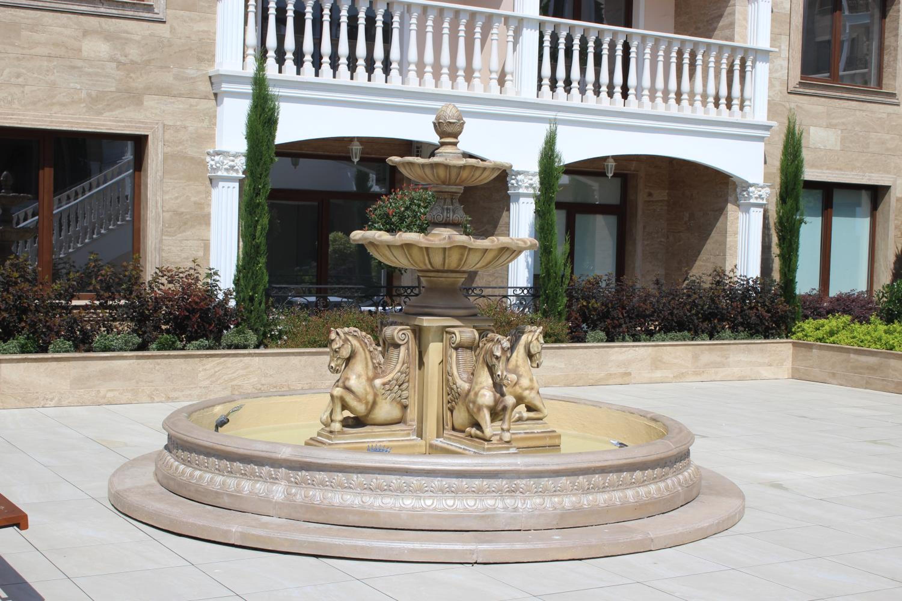 Valencia Gardens Luxury Studios