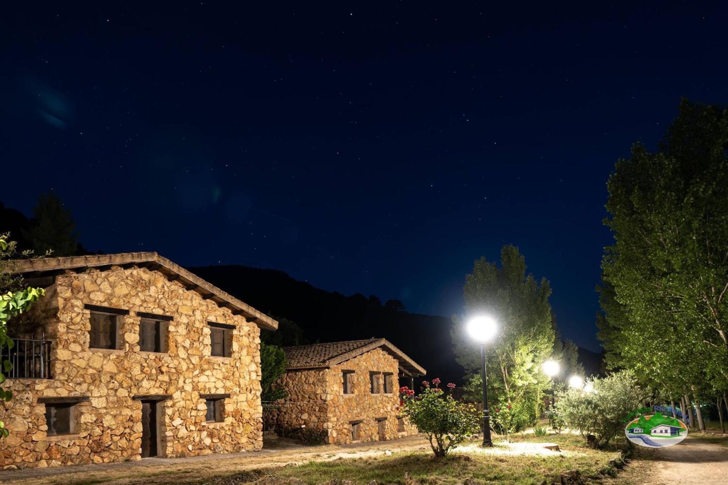 CABAÑAS RIO MUNDO