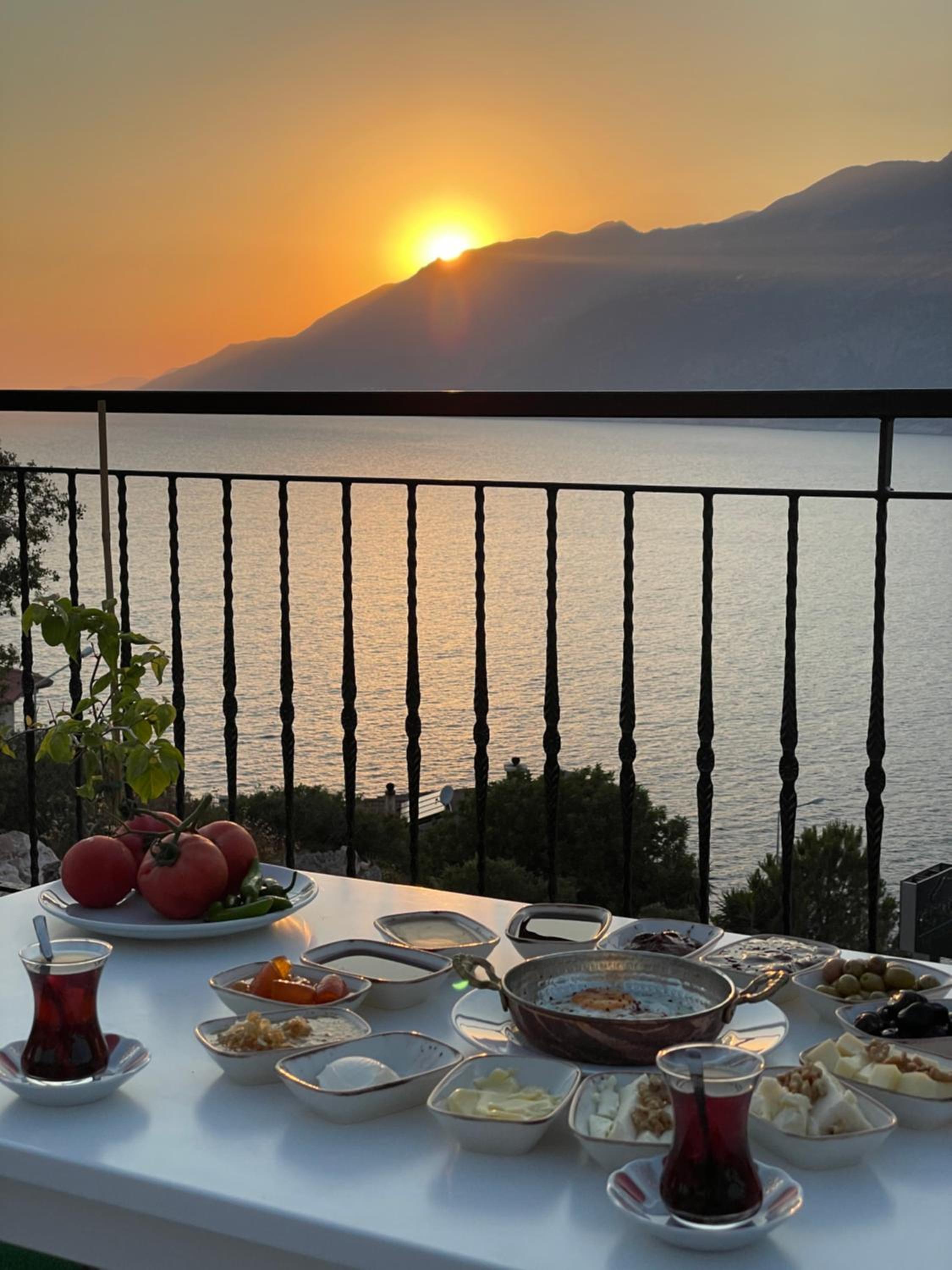 Gumus Peninsula Hotel - Image 36